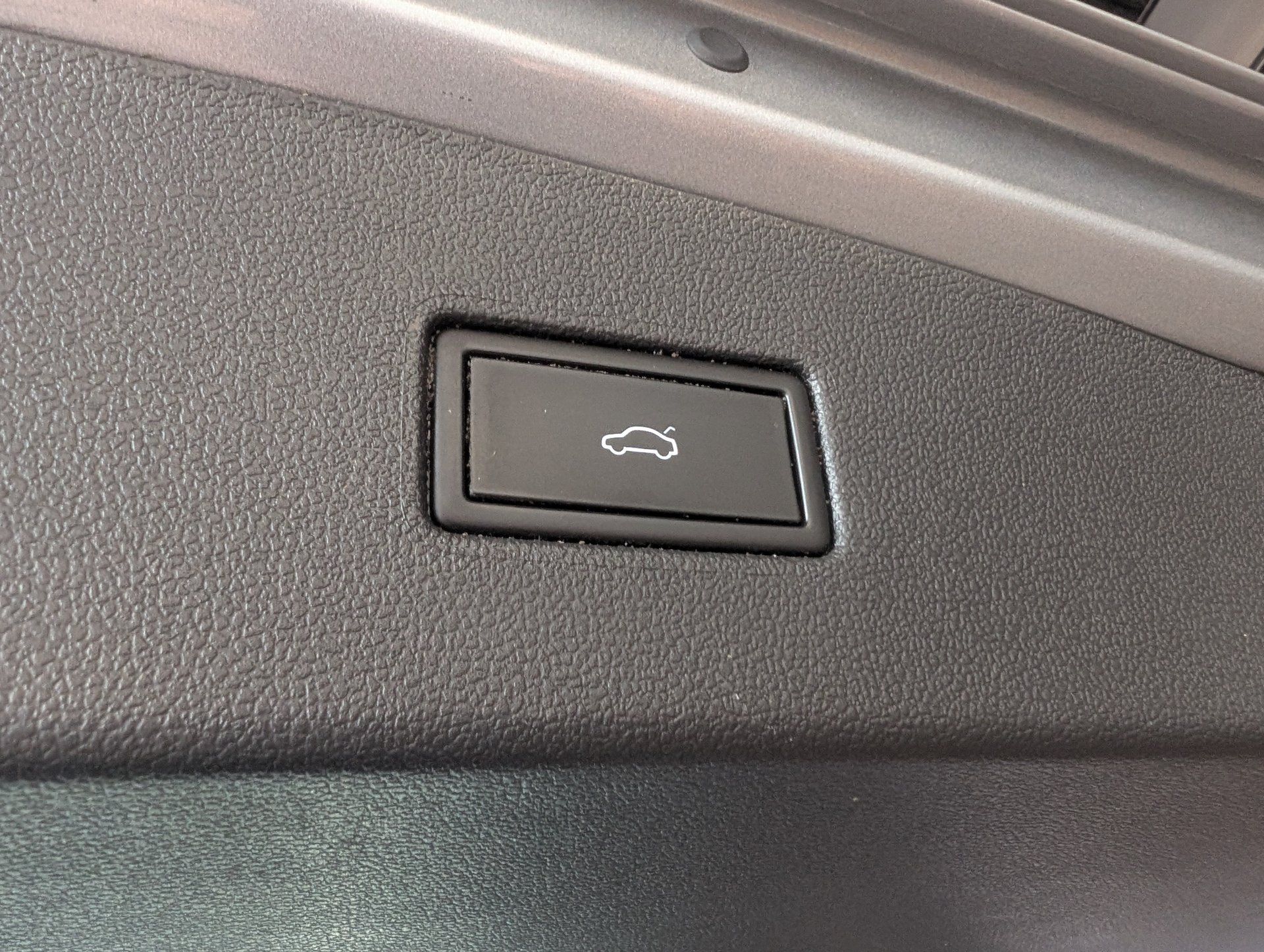 Volkswagen Tiguan 2022 - Image 29
