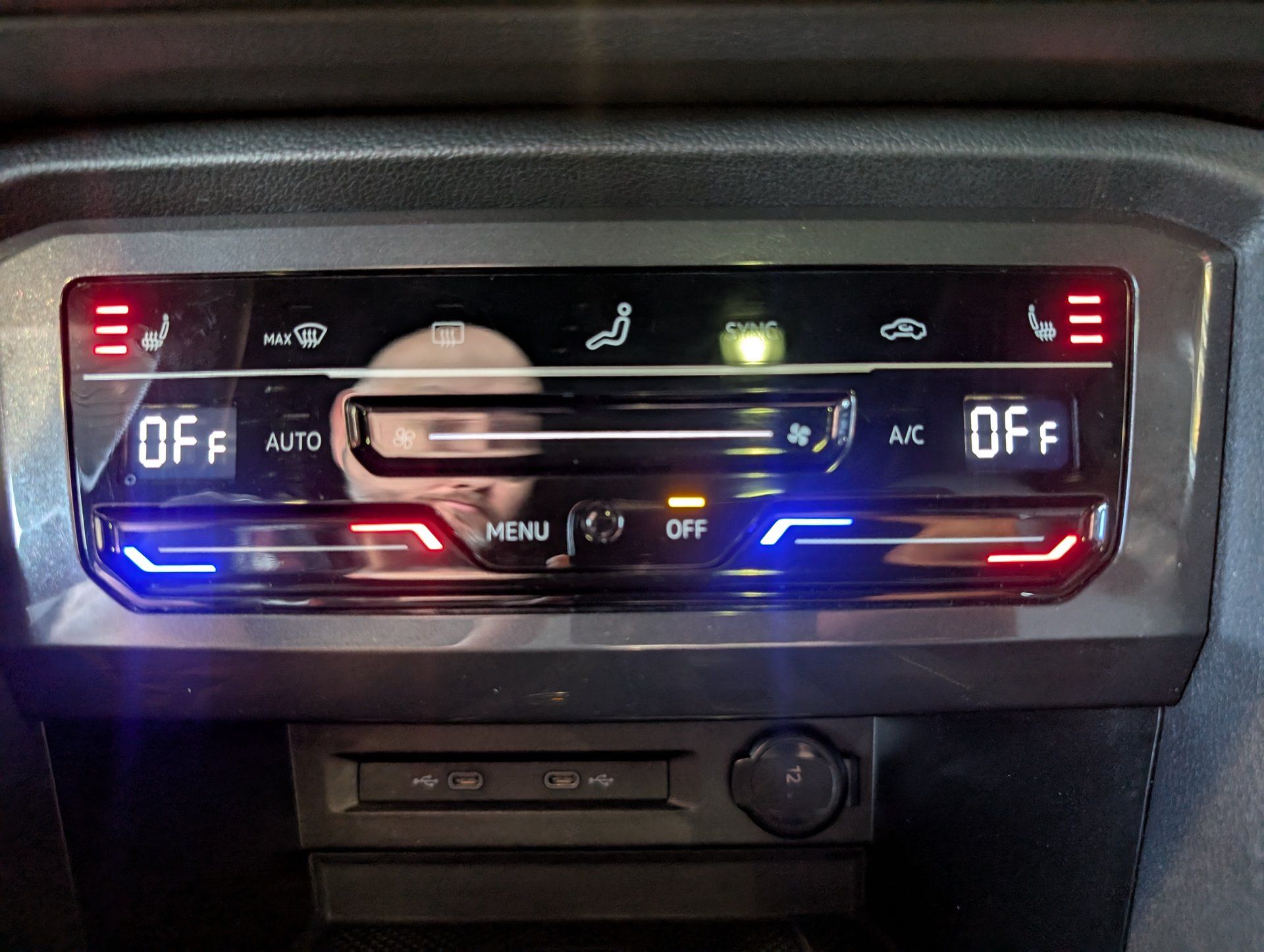 Volkswagen Tiguan 2022 - Image 24