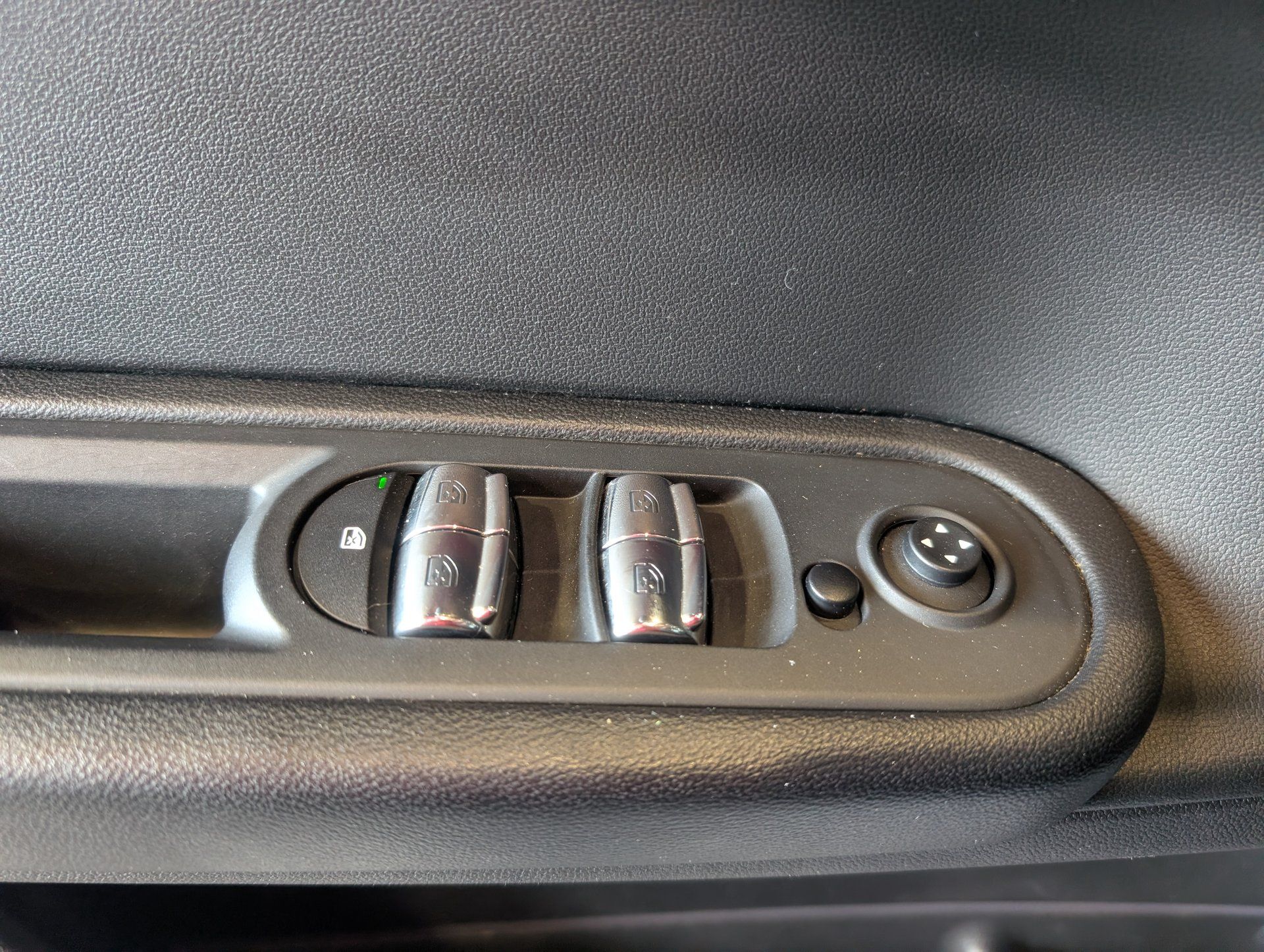 Mini Countryman 2019 - Image 16