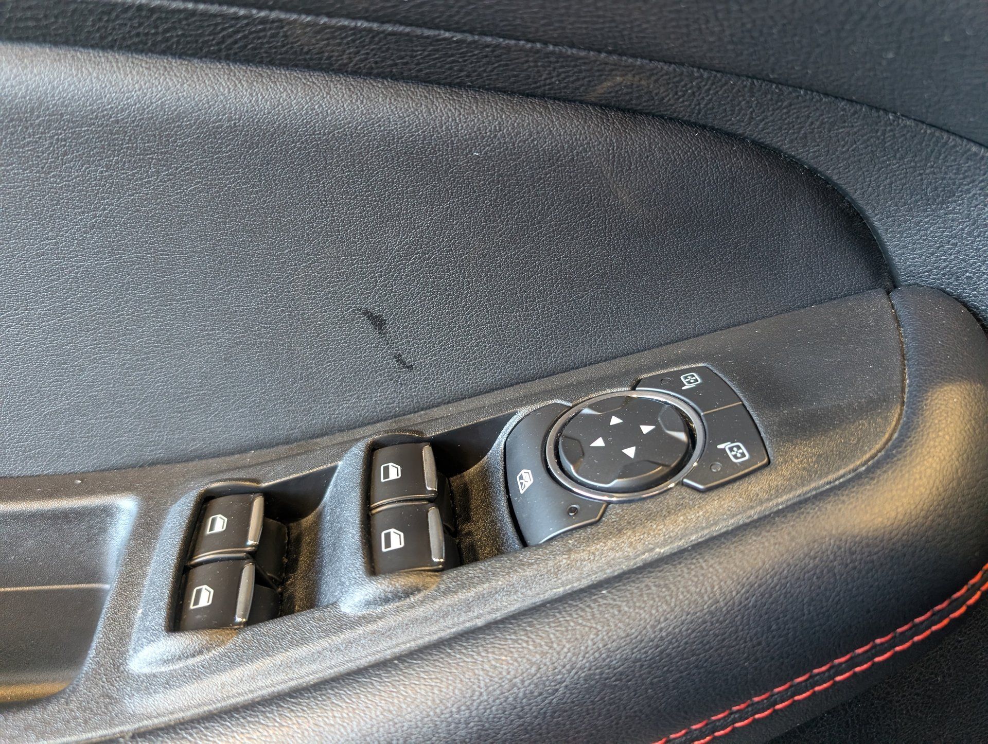 Ford Edge 2022 - Image 16