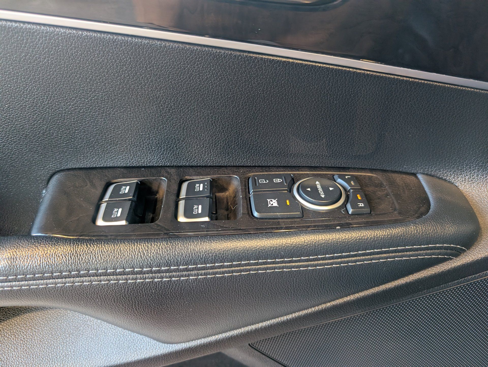 Kia Sorento 2017 - Image 16