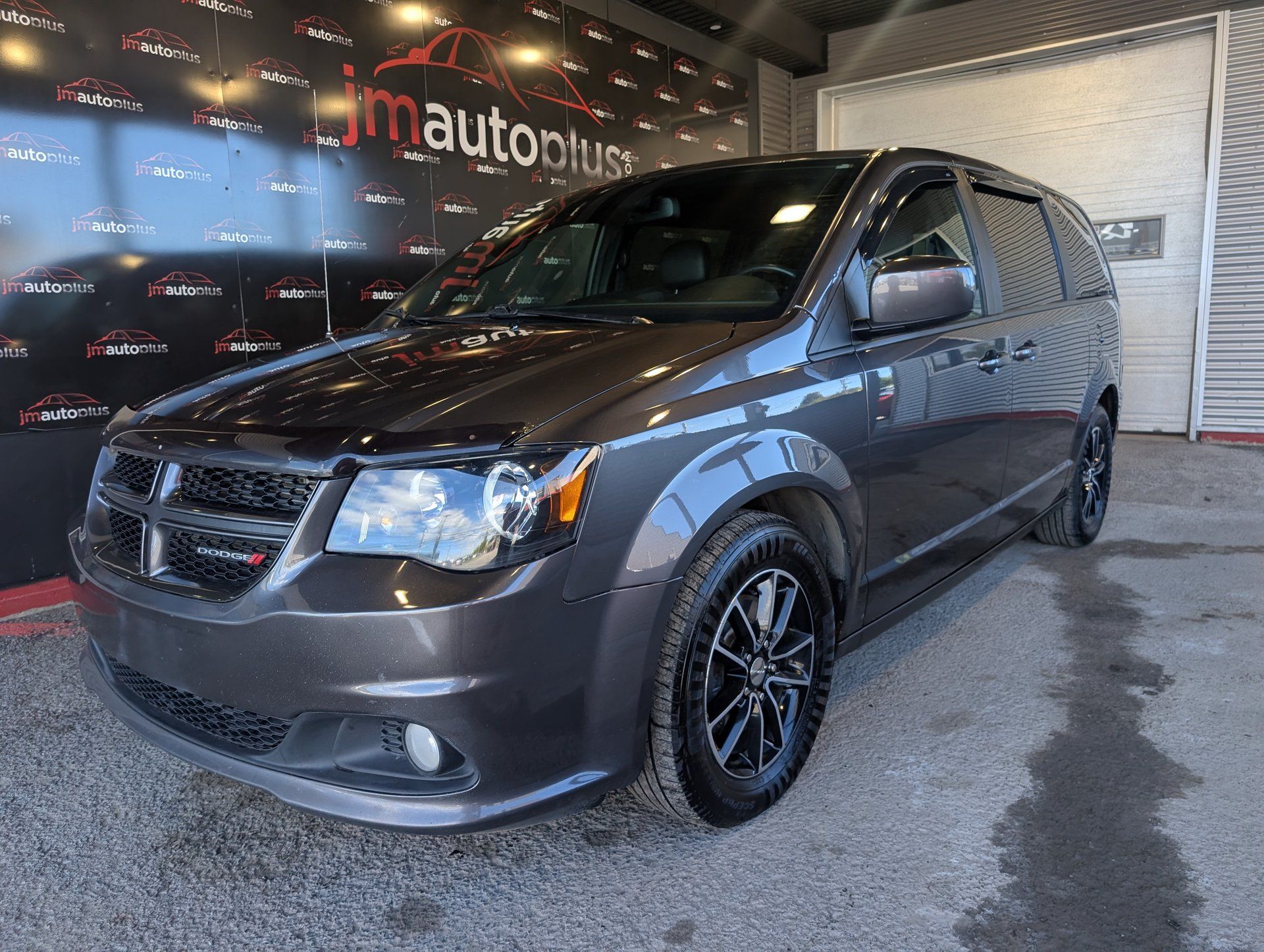 Dodge Grand Caravan 2018 - Image 1