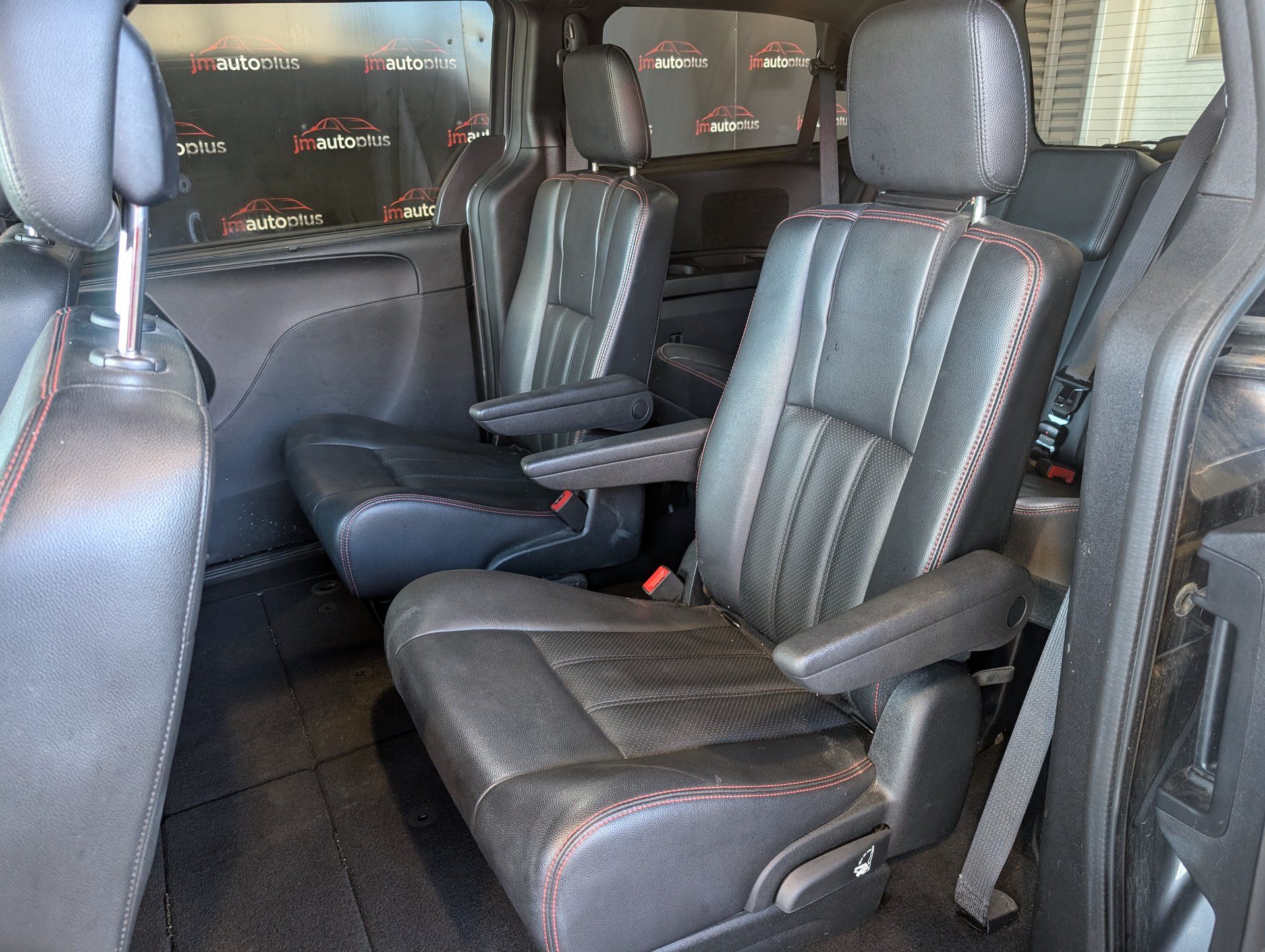 Dodge Grand Caravan 2018 - Image 25