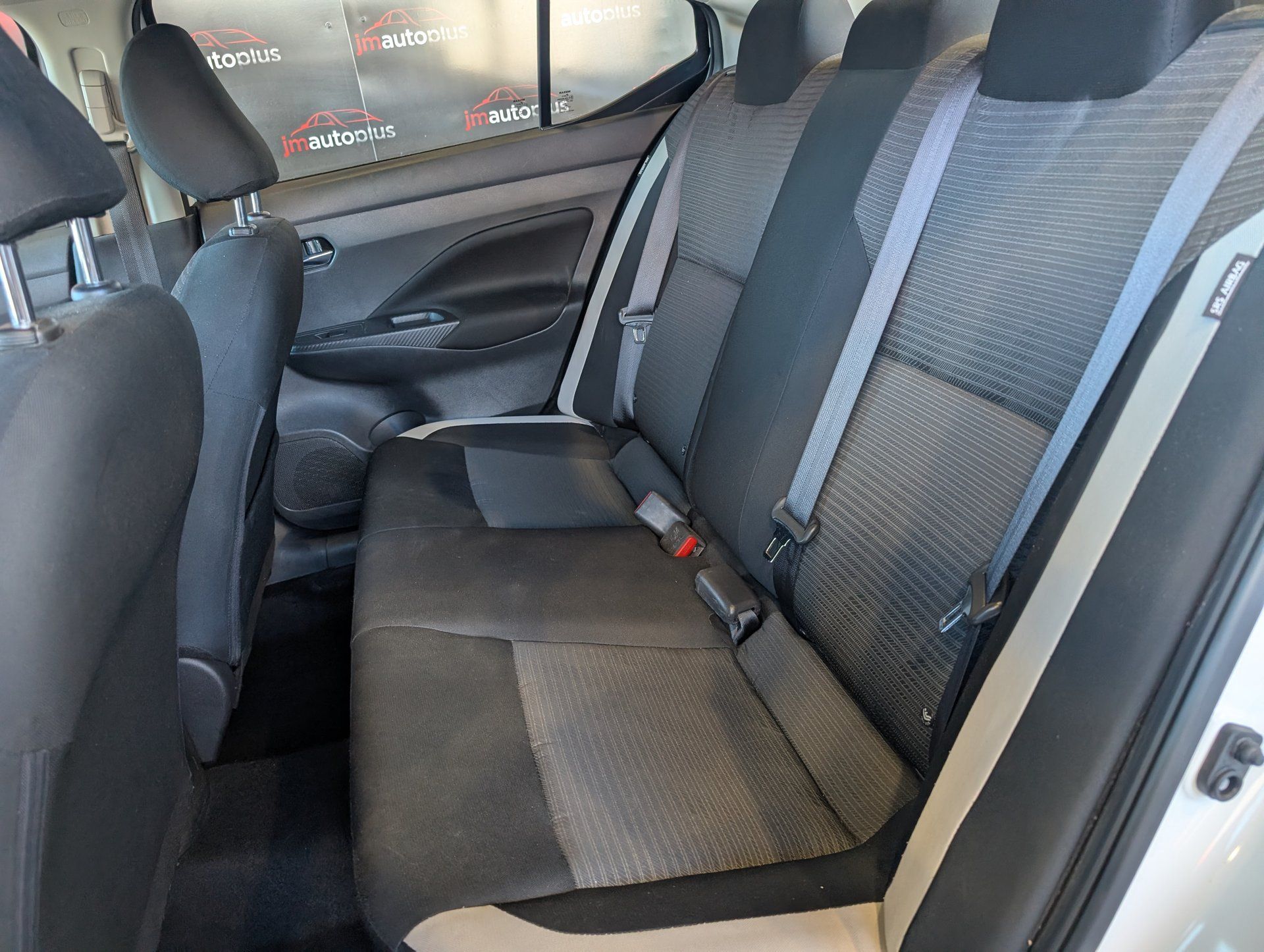 Nissan Versa 2021 - Image 24