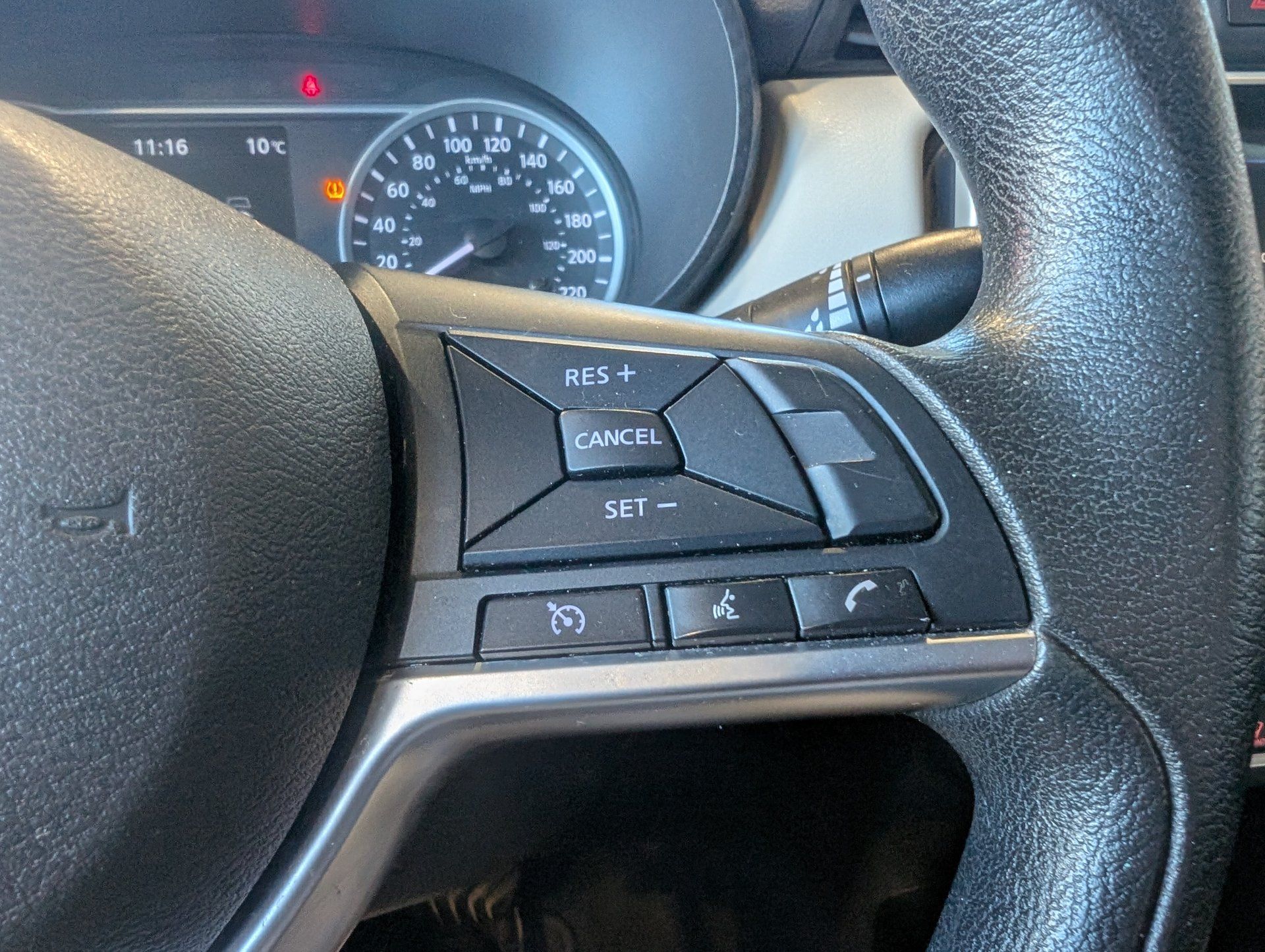 Nissan Versa 2021 - Image 17