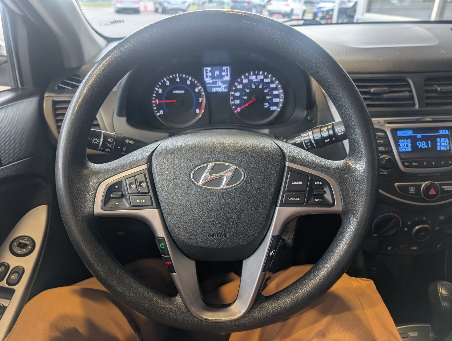 Hyundai Accent 2016 - Image 16