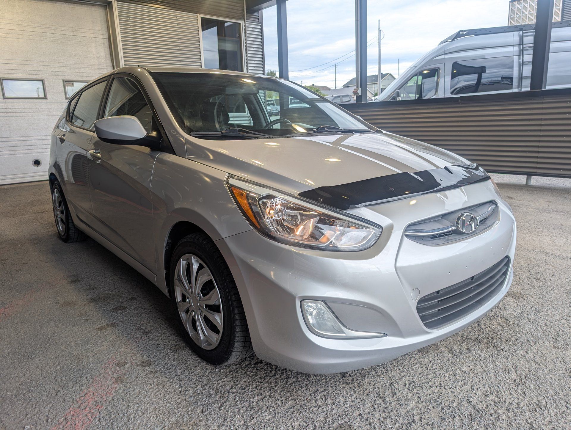 Hyundai Accent 2016 - Image 5