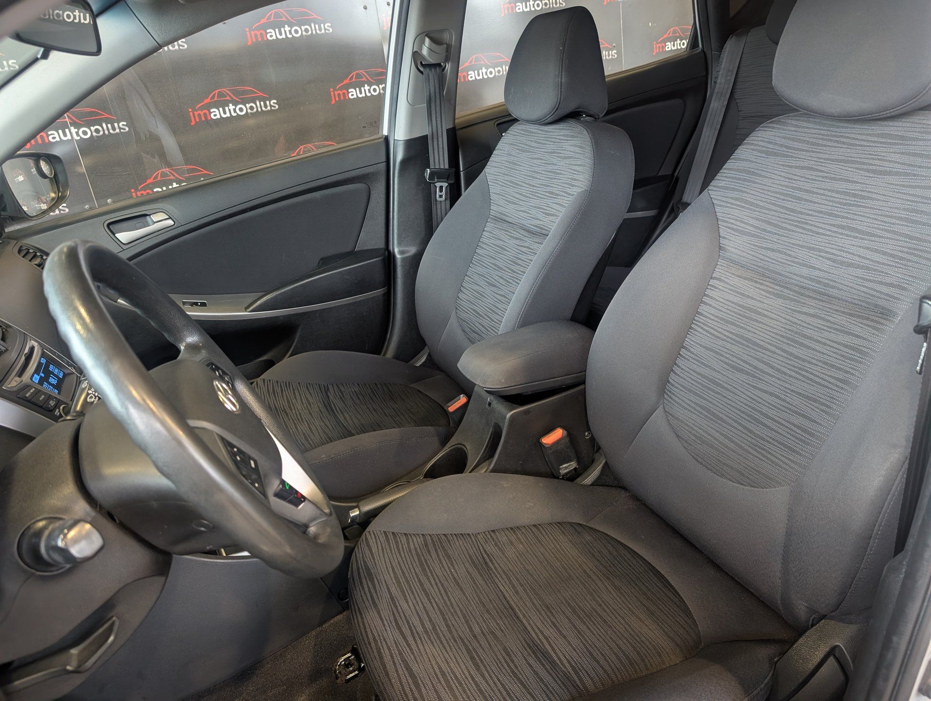 Hyundai Accent 2016 - Image 13