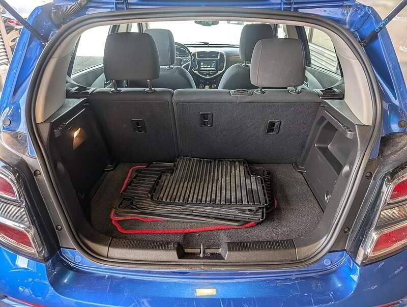 Chevrolet Sonic 2017 - Image 28