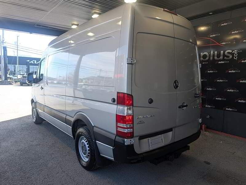 Mercedes-Benz Sprinter 2015 - Image 11