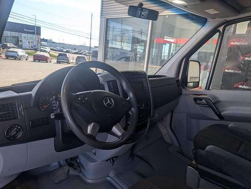 Mercedes-Benz Sprinter 2015 - Image 13
