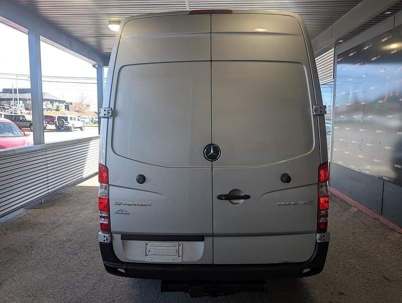 Mercedes-Benz Sprinter 2015 - Image 9