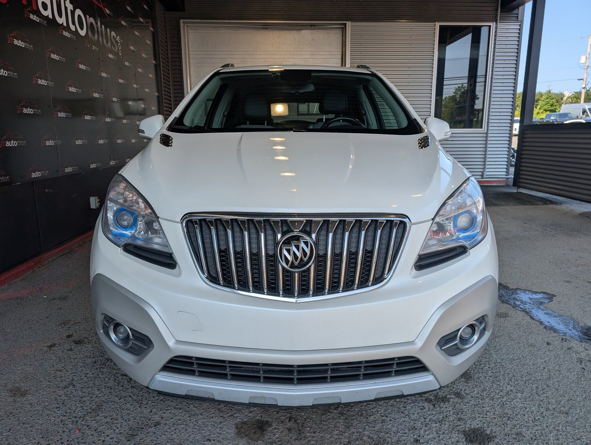 Buick Encore 2014 - Thumbnail 3