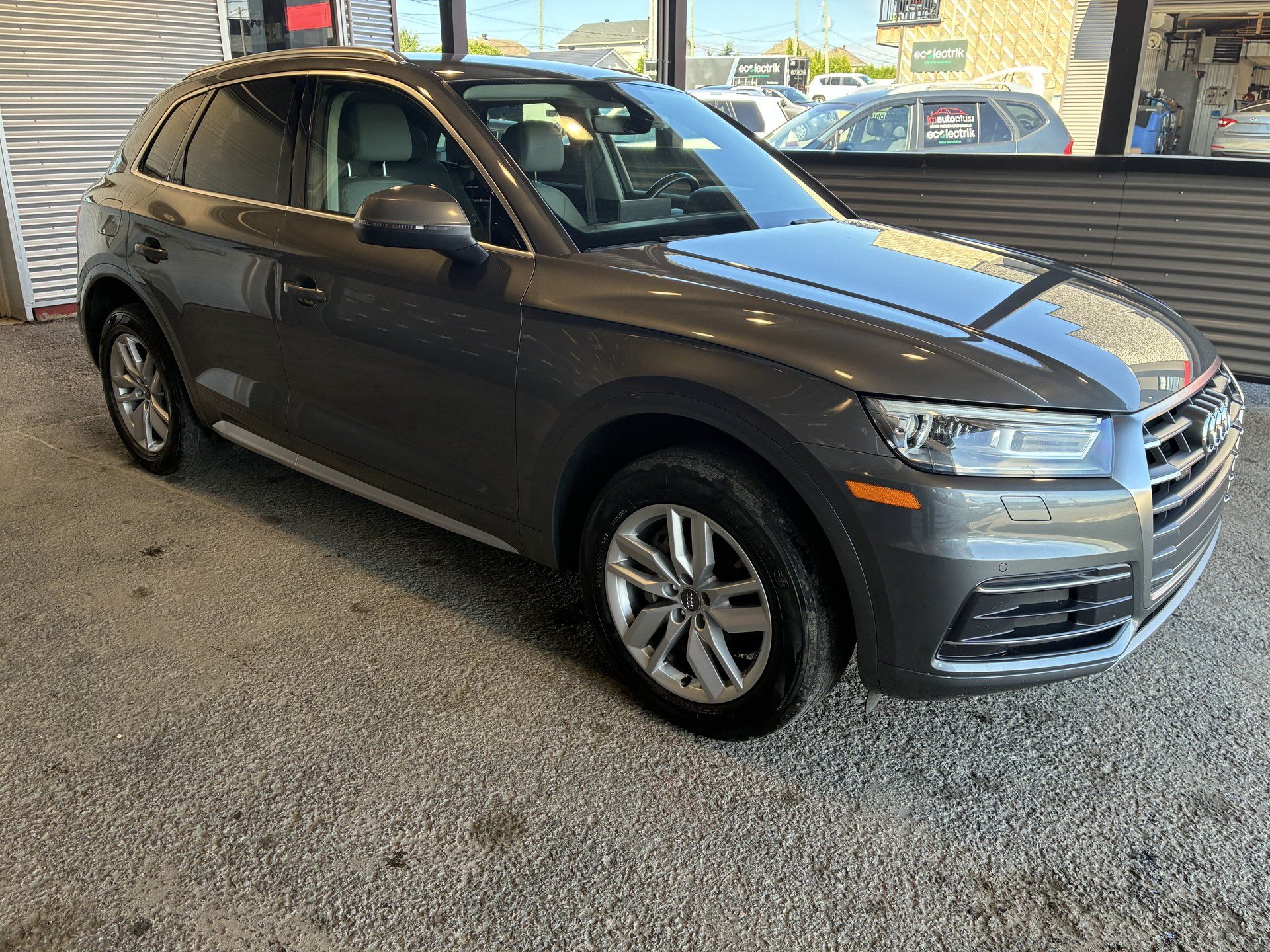 Audi Q5 2018 - Thumbnail 3