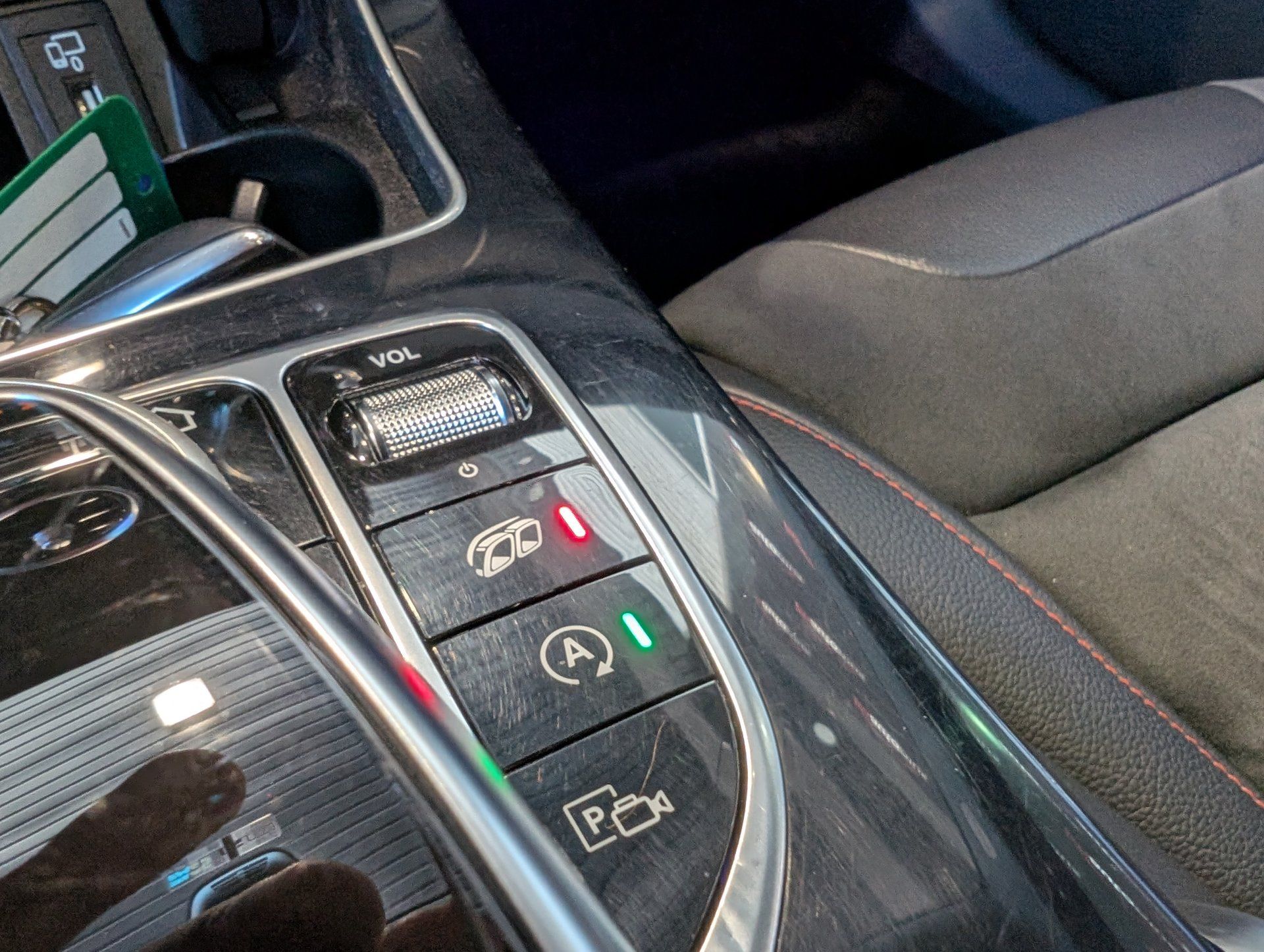 Mercedes-Benz AMG C 43 2019 - Thumbnail 27
