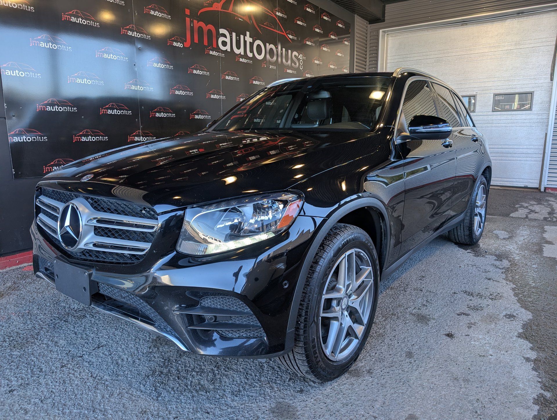 Mercedes-Benz GLC 300 2017 - Thumbnail 1