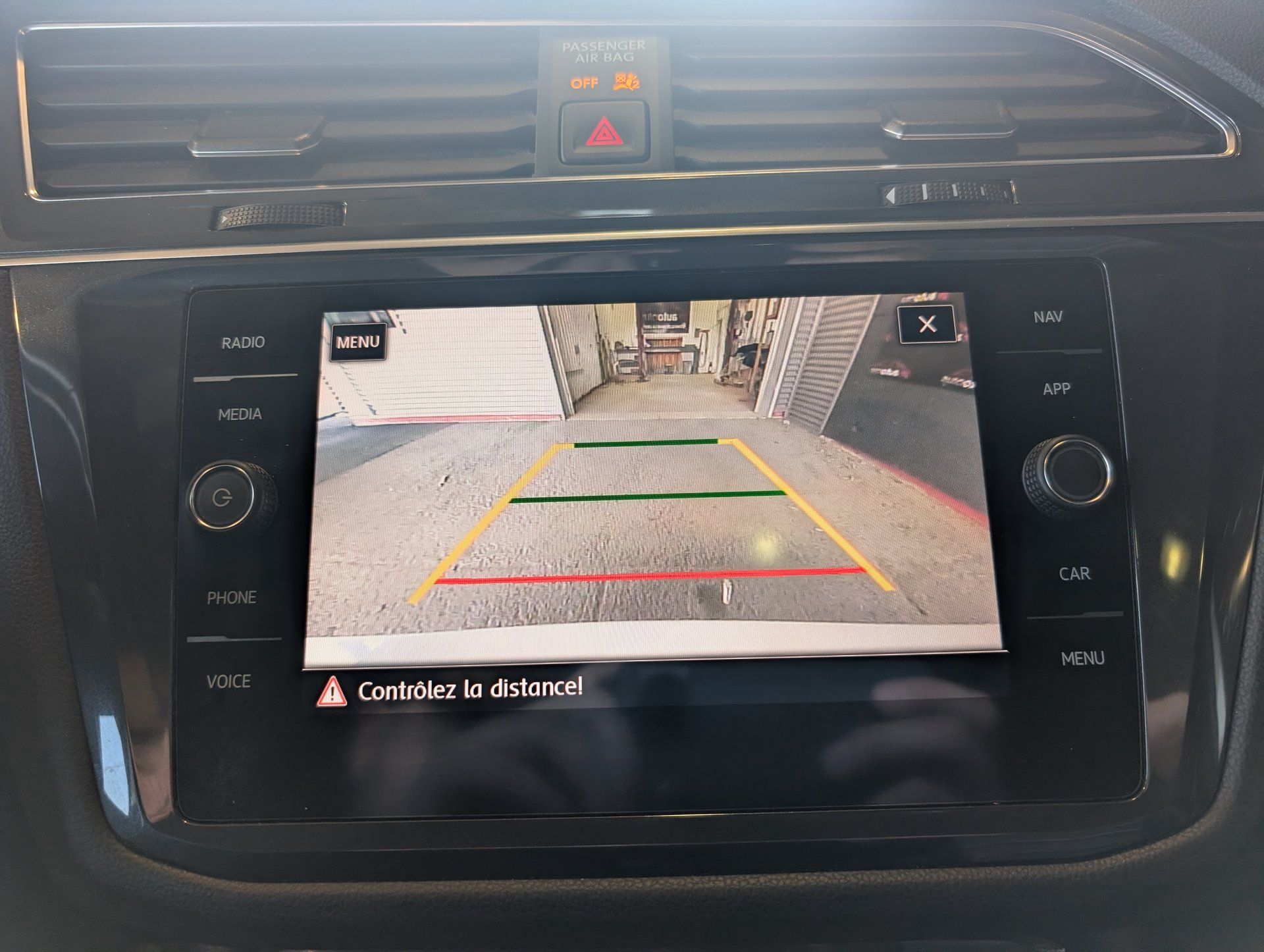 Volkswagen Tiguan 2020 - Thumbnail 25