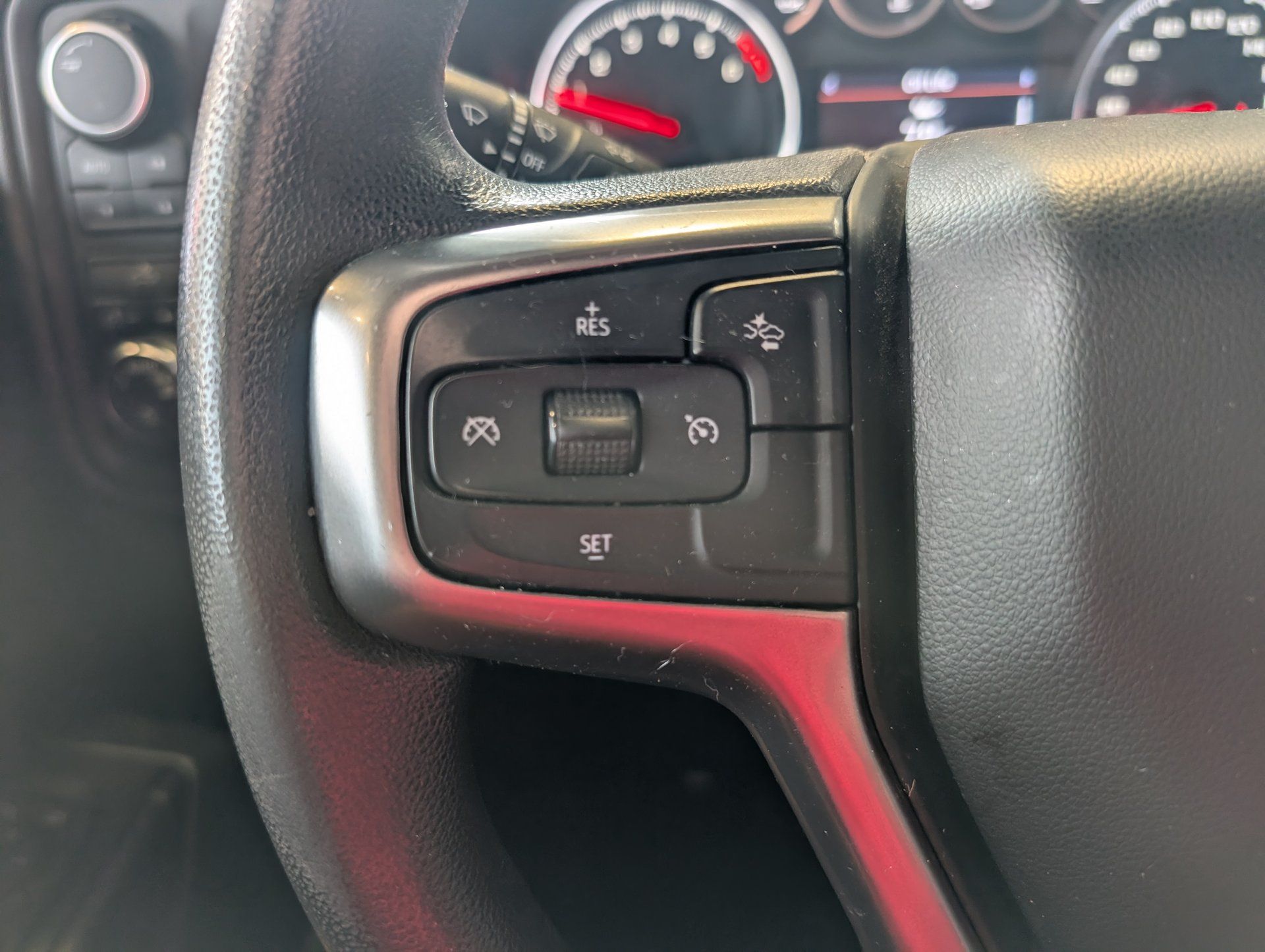 Chevrolet Silverado 1500 LTD 2022 - Thumbnail 16