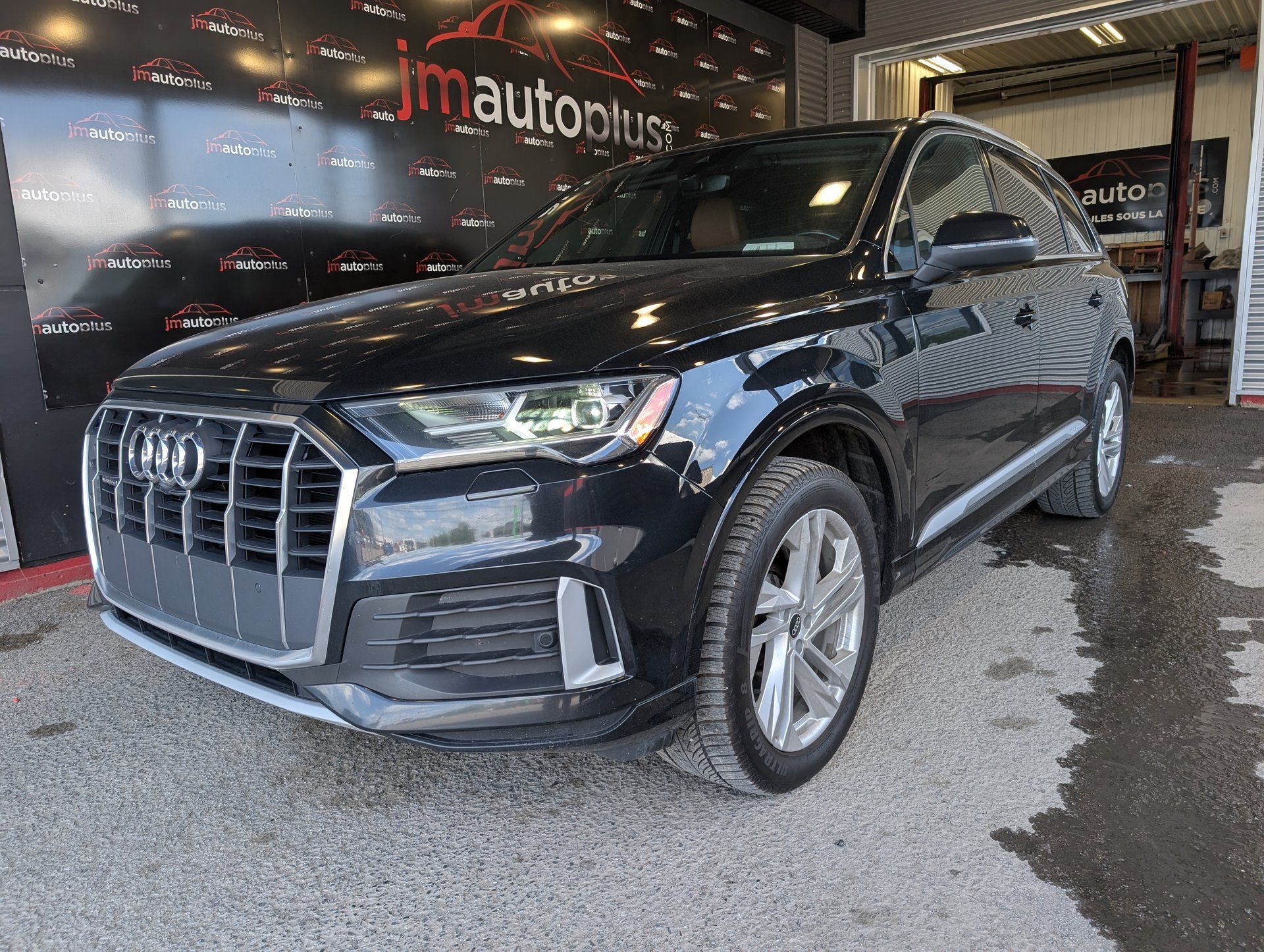 Audi Q7 2022 - Thumbnail 1