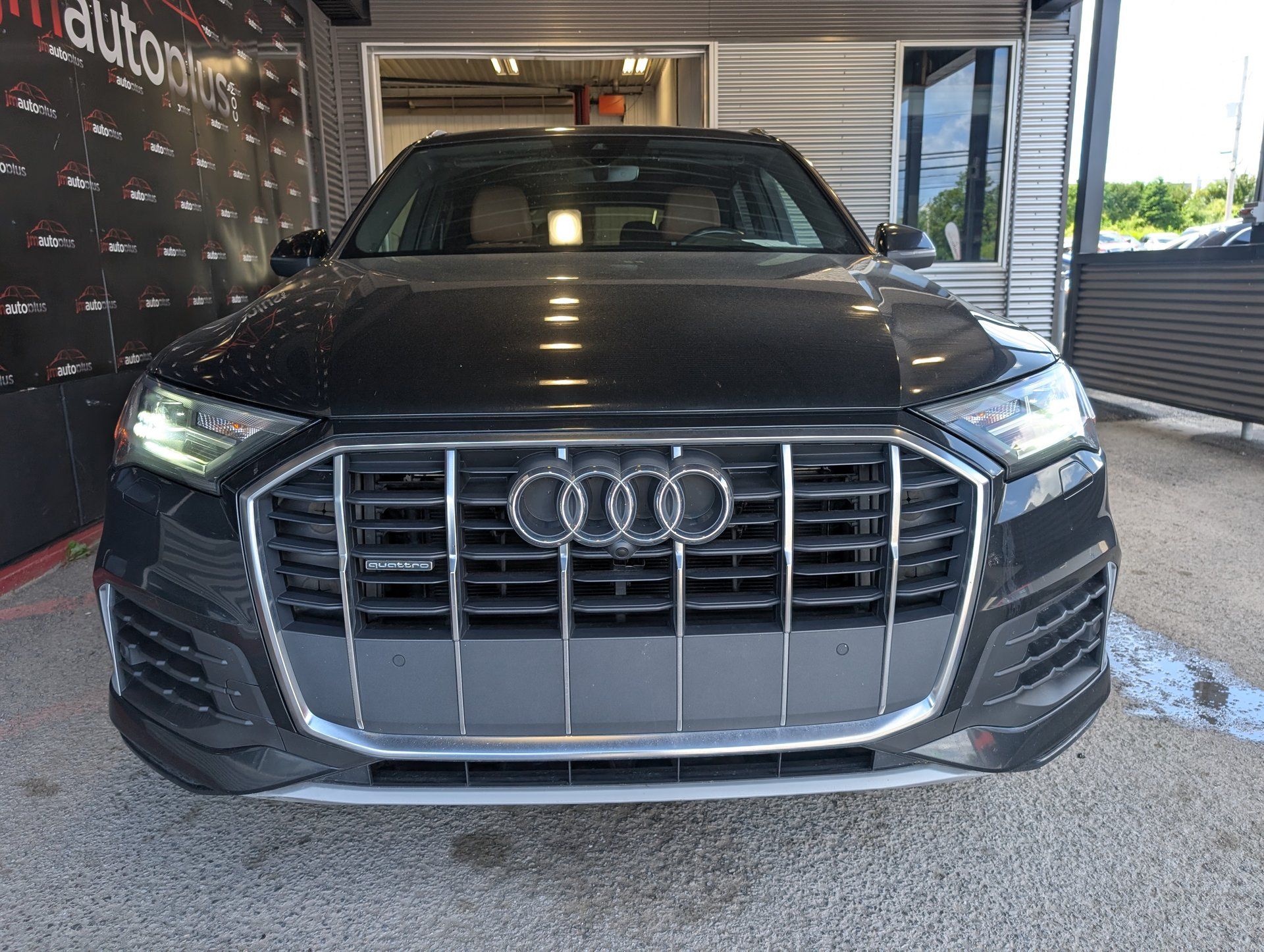 Audi Q7 2022 - Thumbnail 2