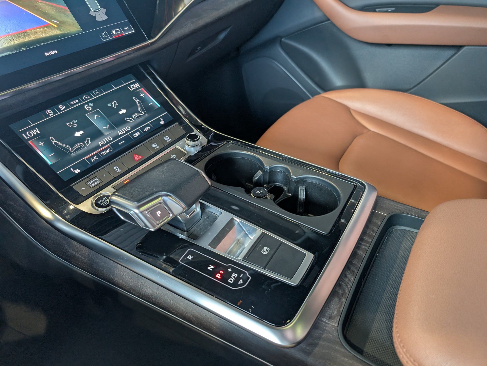 Audi Q7 2022 - Thumbnail 21