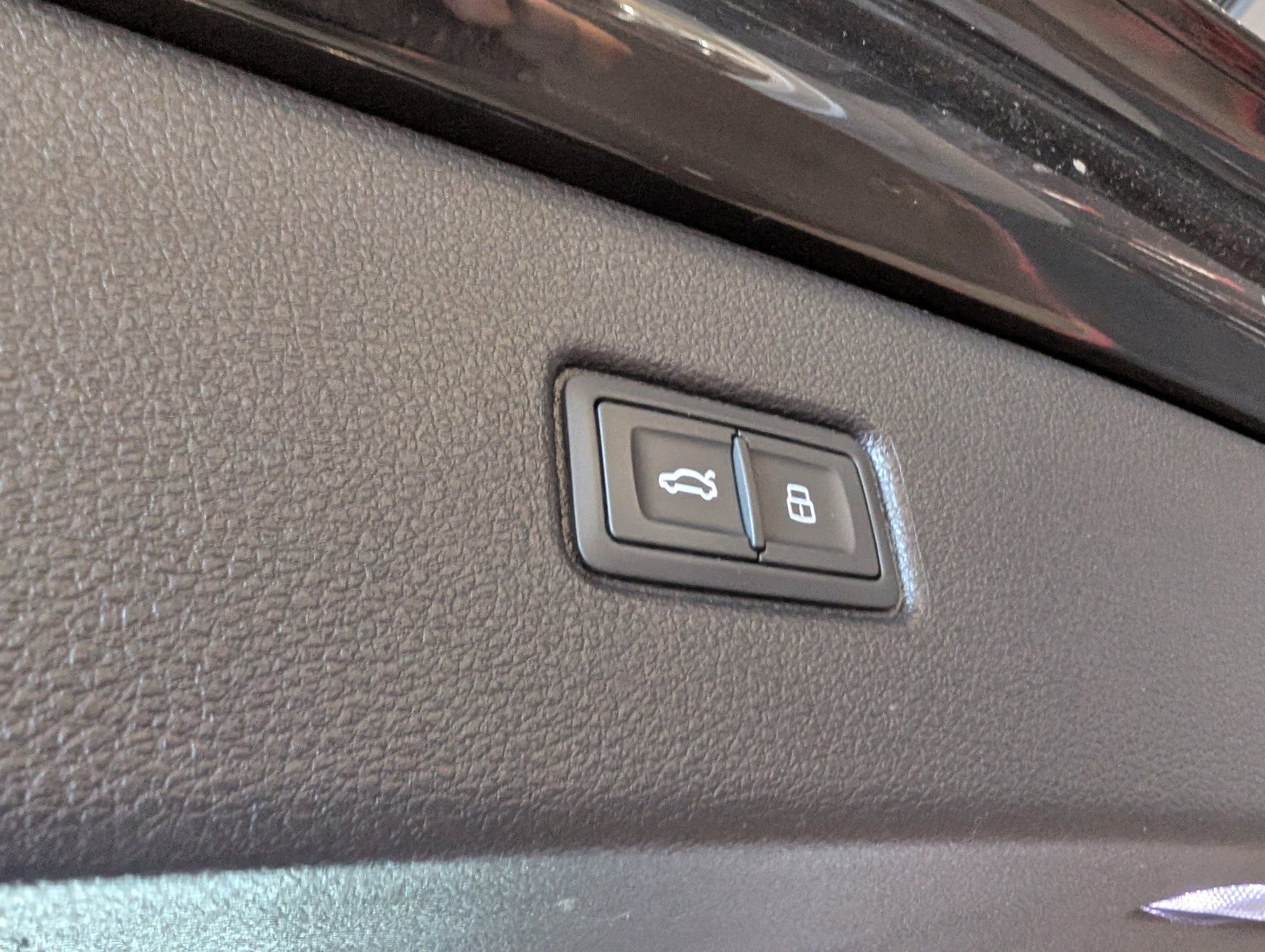 Audi Q7 2022 - Thumbnail 25