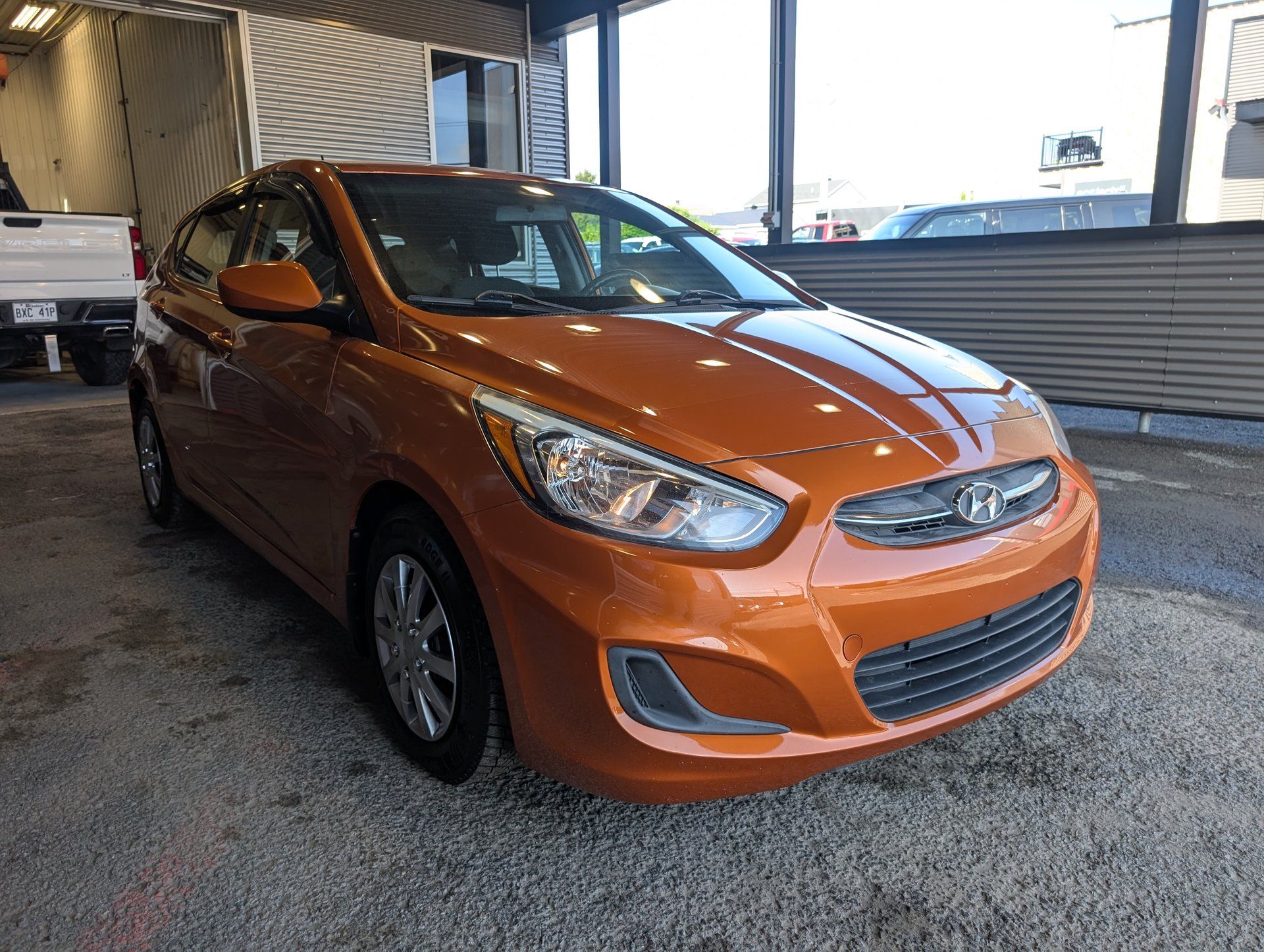 Hyundai Accent 2016 - Thumbnail 5