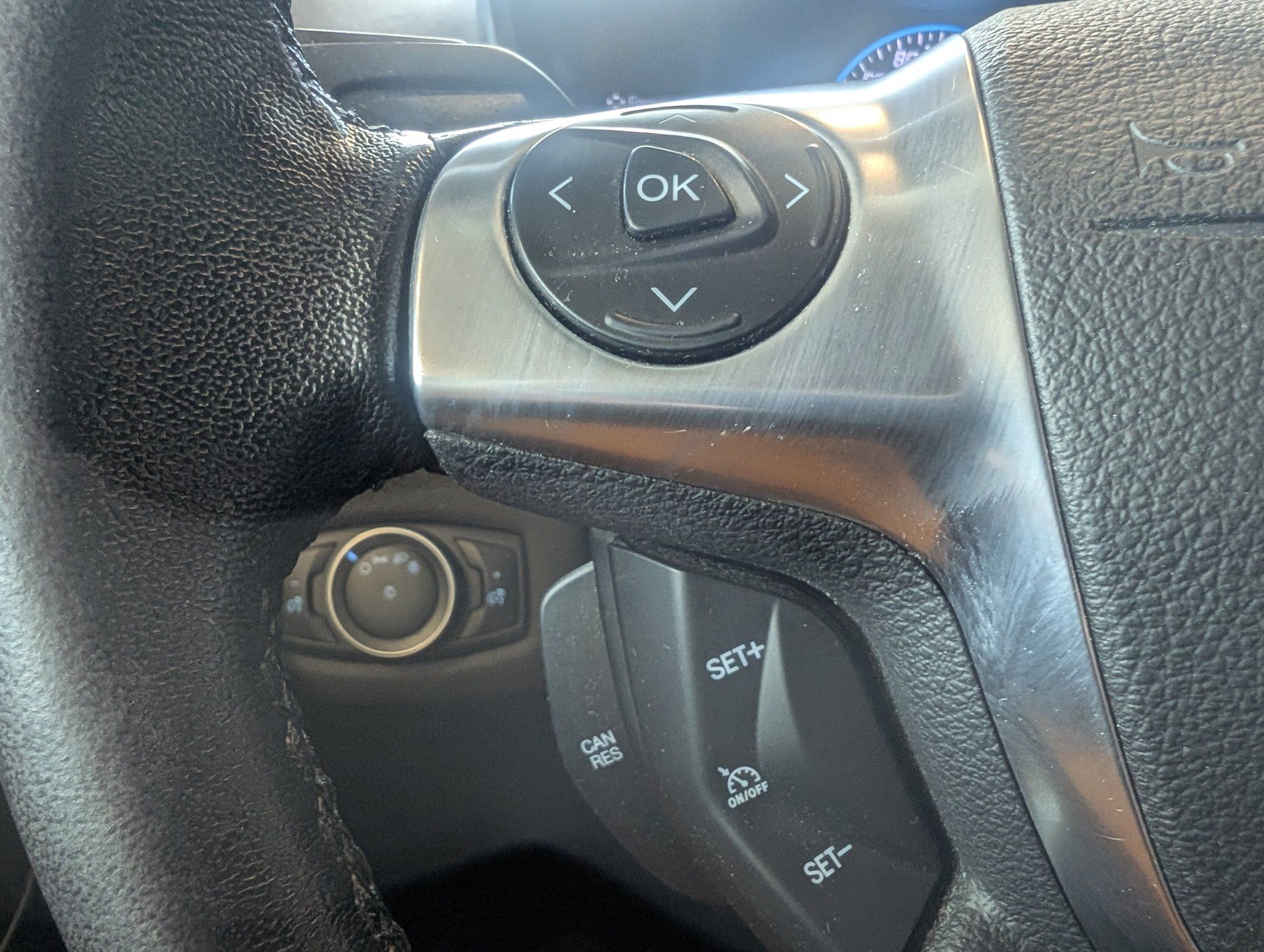 Ford C-Max Hybrid 2016 - Thumbnail 17