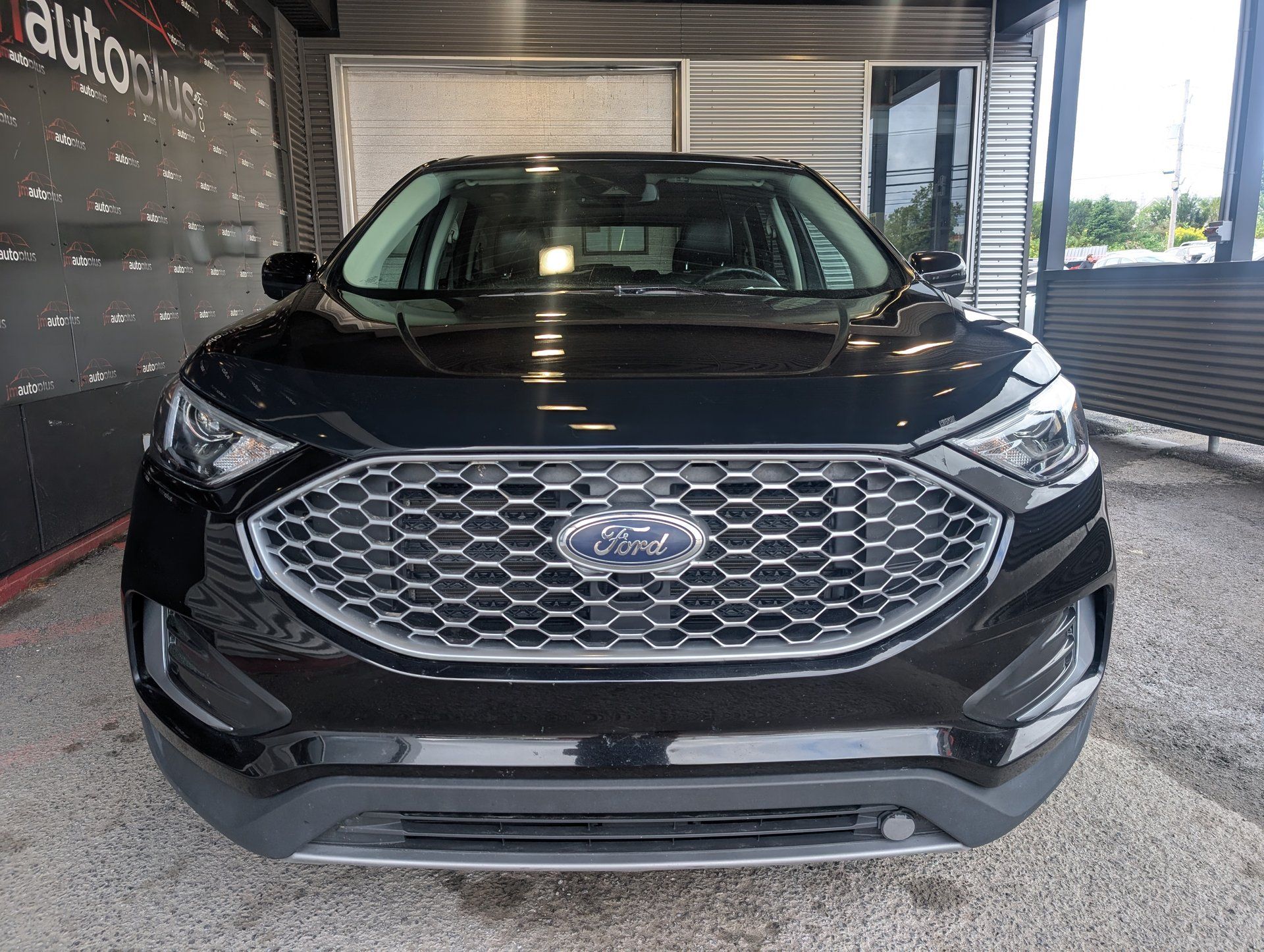 Ford Edge 2023 - Thumbnail 3