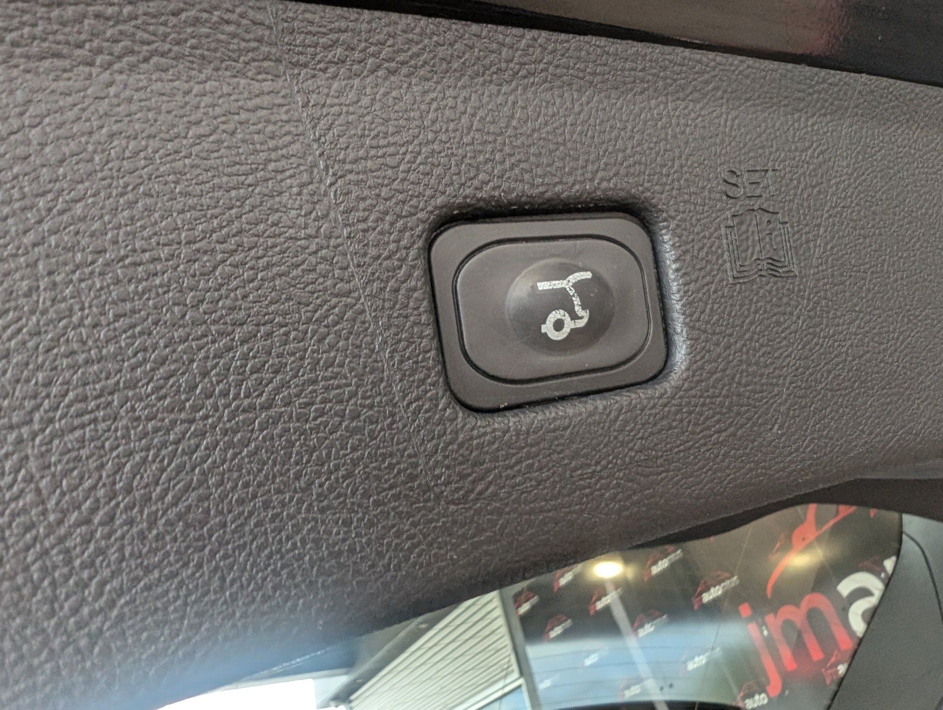 Ford Edge 2023 - Thumbnail 28