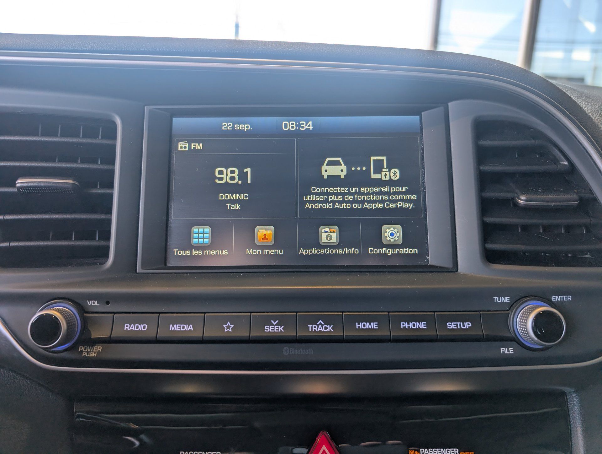 Hyundai Elantra 2019 - Thumbnail 20