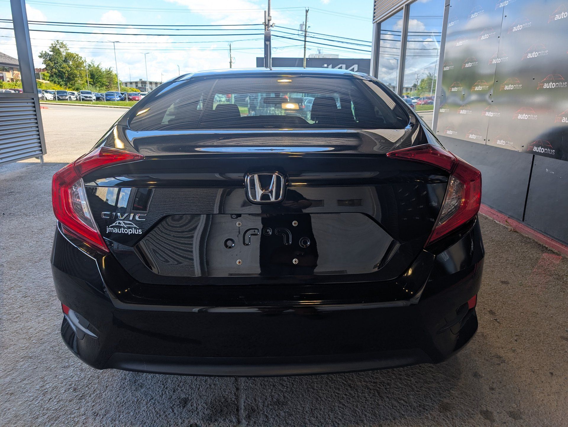 Honda Civic 2018 - Thumbnail 9