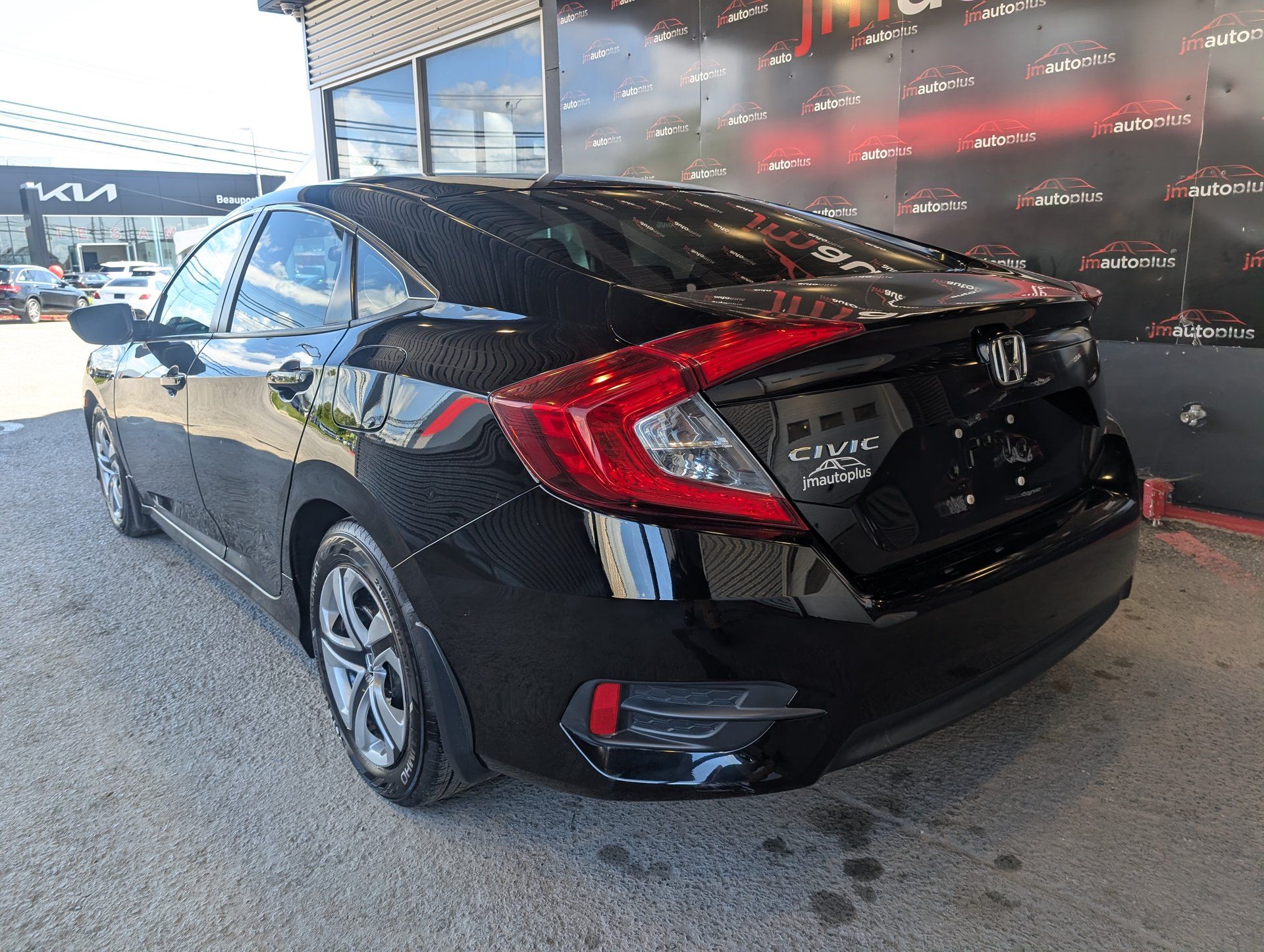 Honda Civic 2018 - Thumbnail 11
