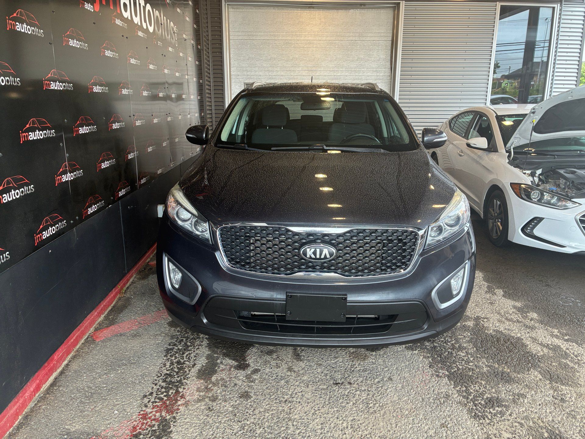 Kia Sorento 2017 - Thumbnail 3