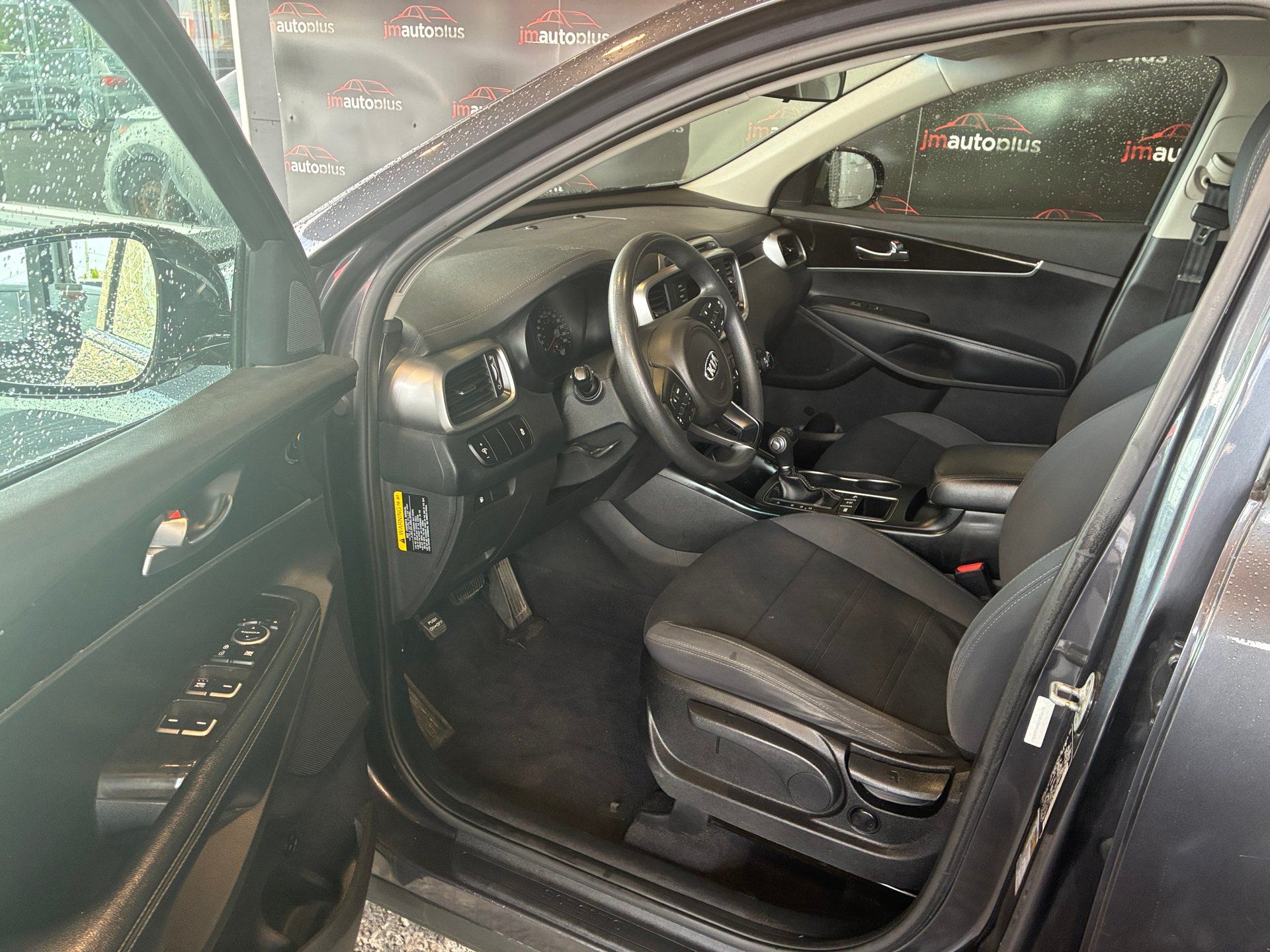 Kia Sorento 2017 - Thumbnail 12