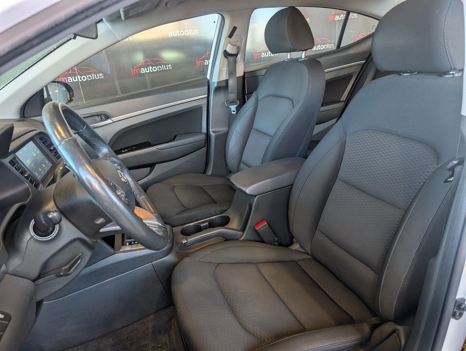 Hyundai Elantra 2020 - Thumbnail 13