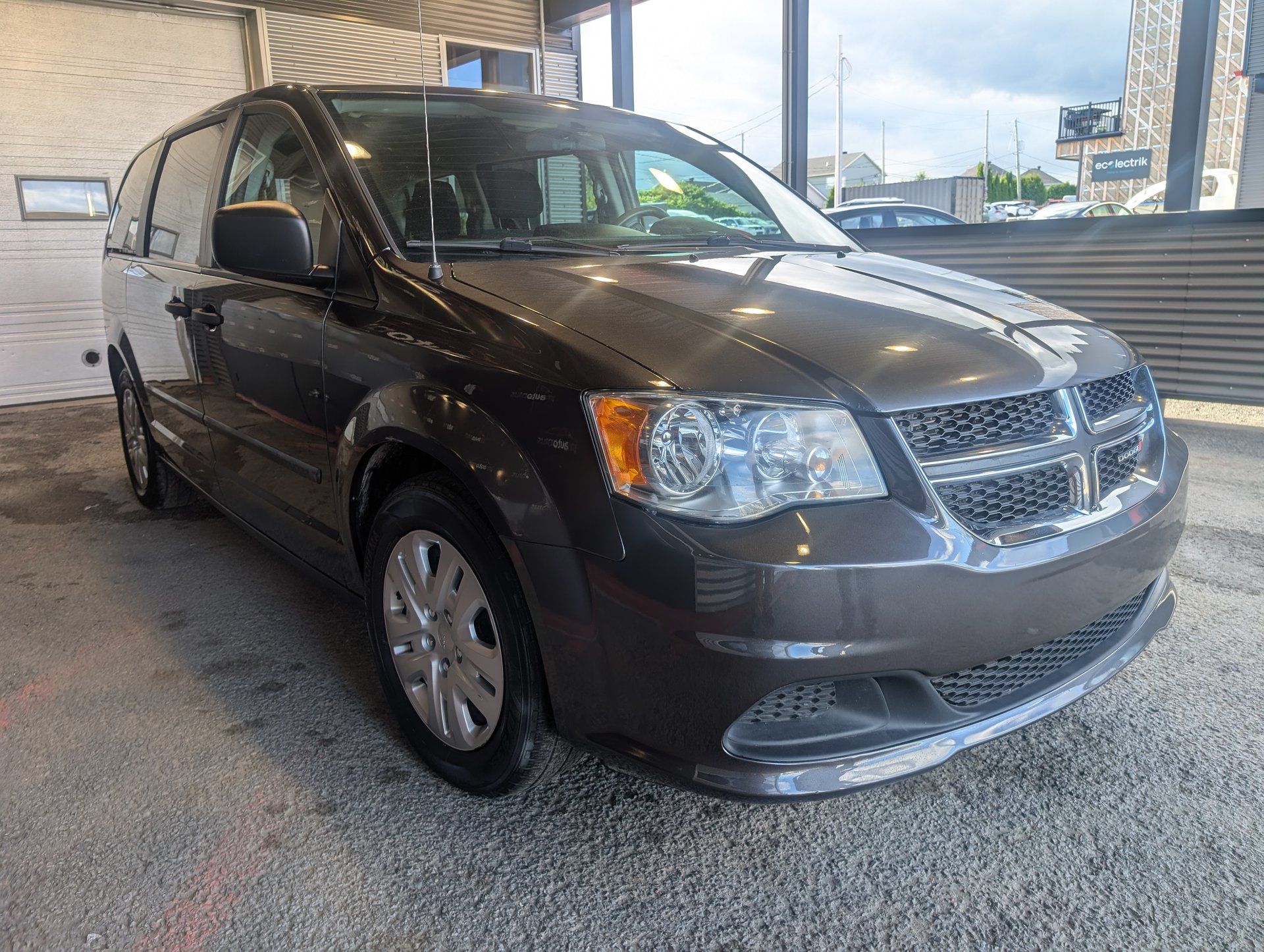 Dodge Grand Caravan 2016 - Thumbnail 5
