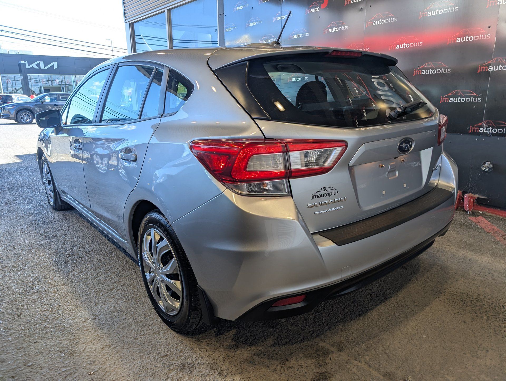 Subaru Impreza 2019 - Thumbnail 11