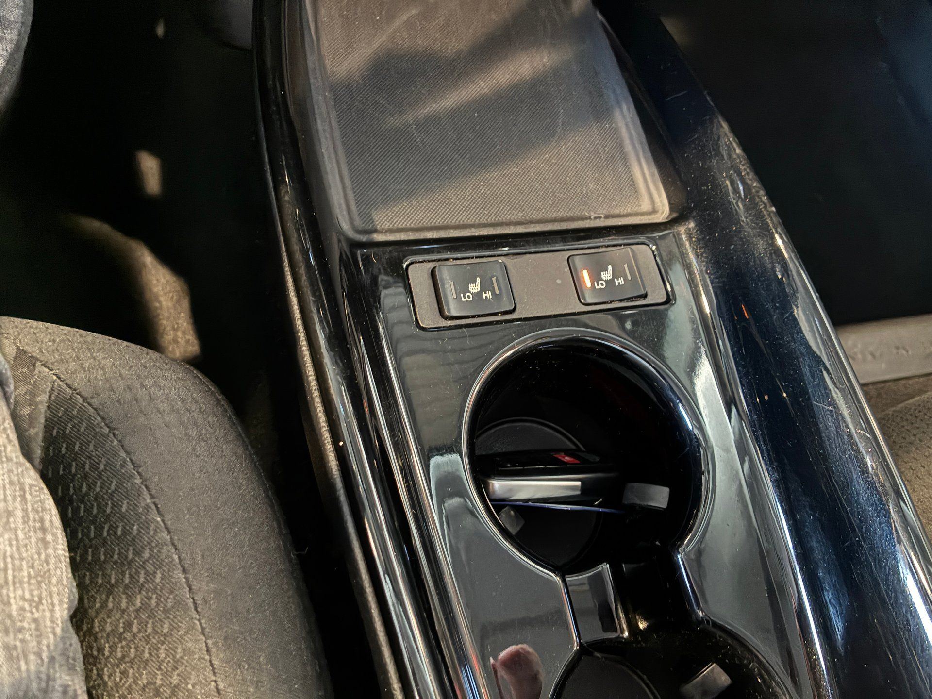 Toyota Prius Prime 2020 - Thumbnail 18