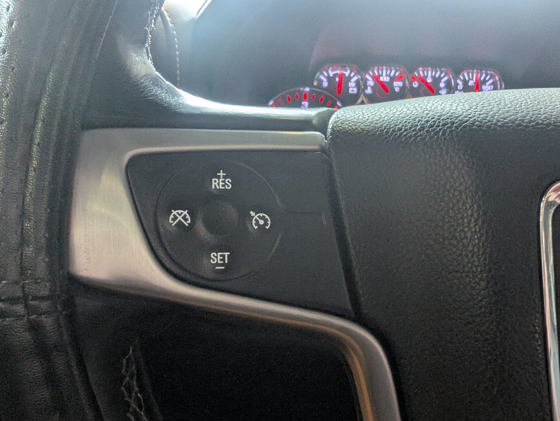 GMC Sierra 1500 2015 - Thumbnail 17
