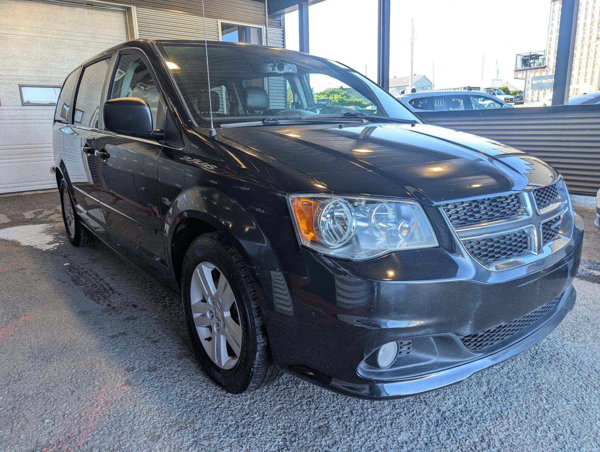 Dodge Grand Caravan 2017 - Thumbnail 5