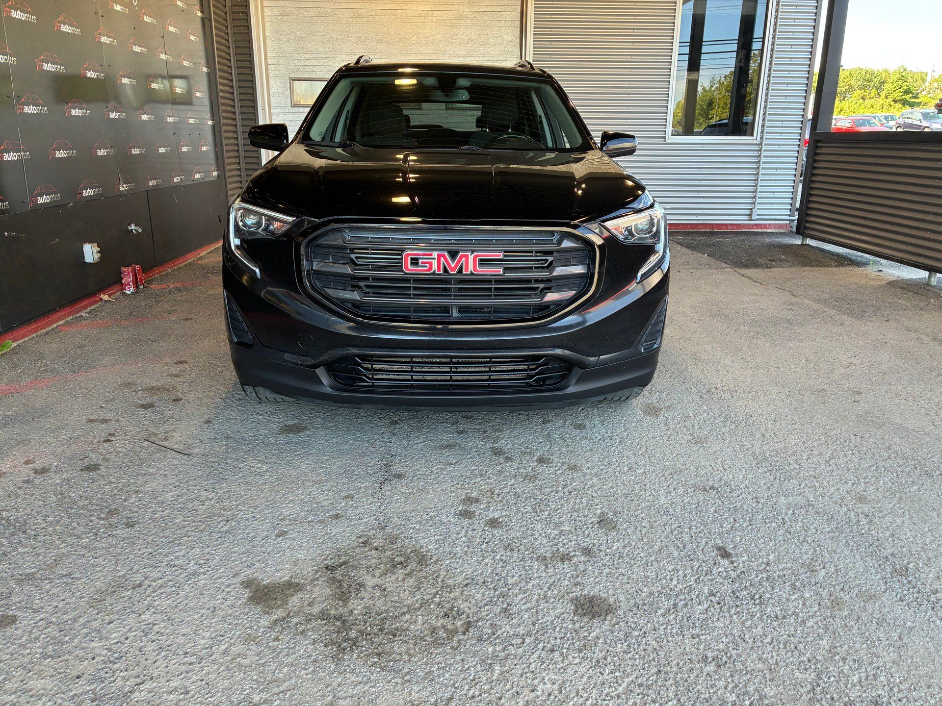 GMC Terrain 2019 - Thumbnail 2