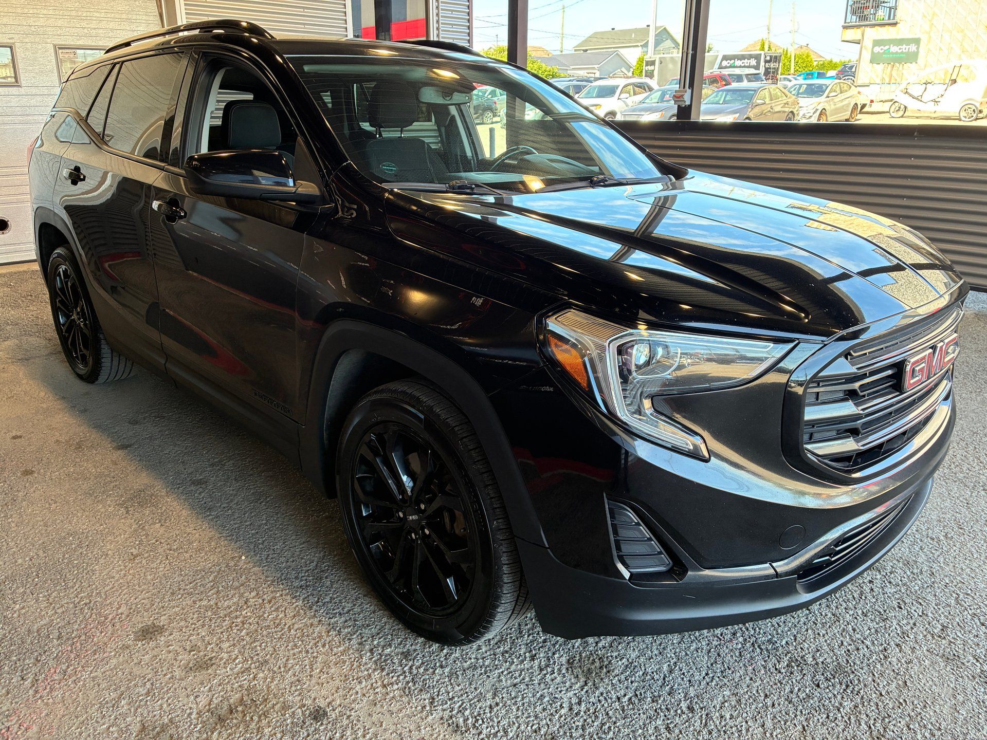 GMC Terrain 2019 - Thumbnail 3