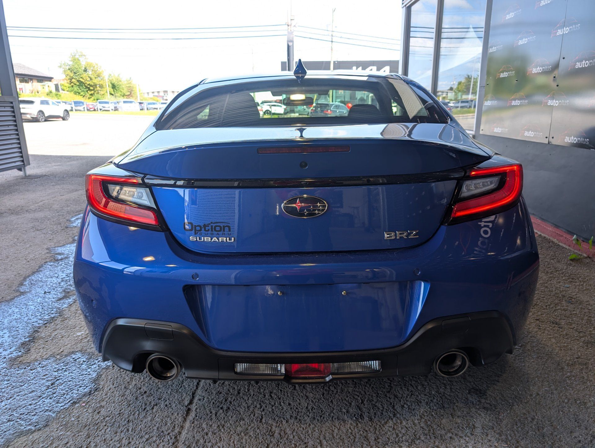 Subaru BRZ 2023 - Thumbnail 9
