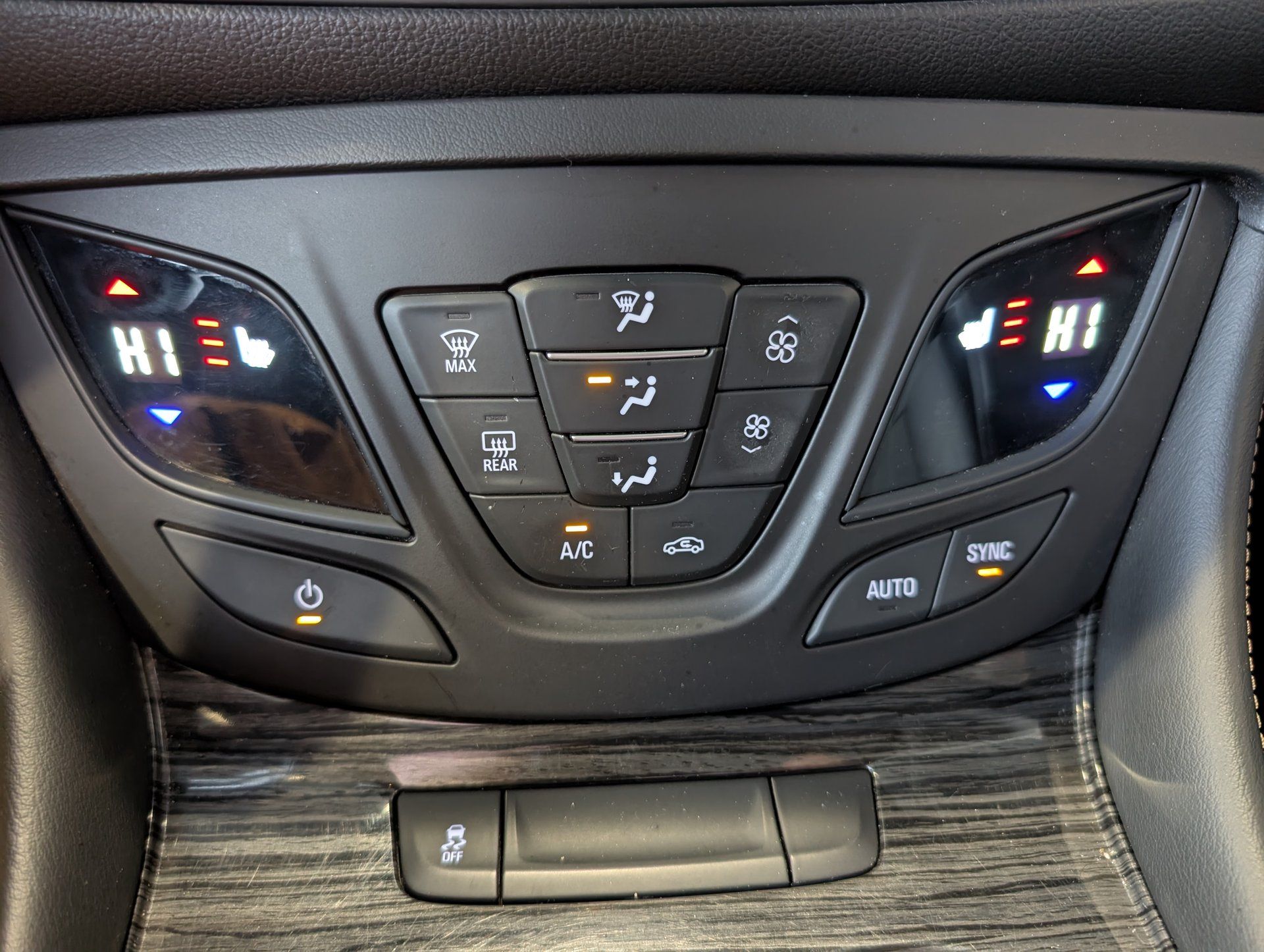 Buick Envision 2017 - Thumbnail 23