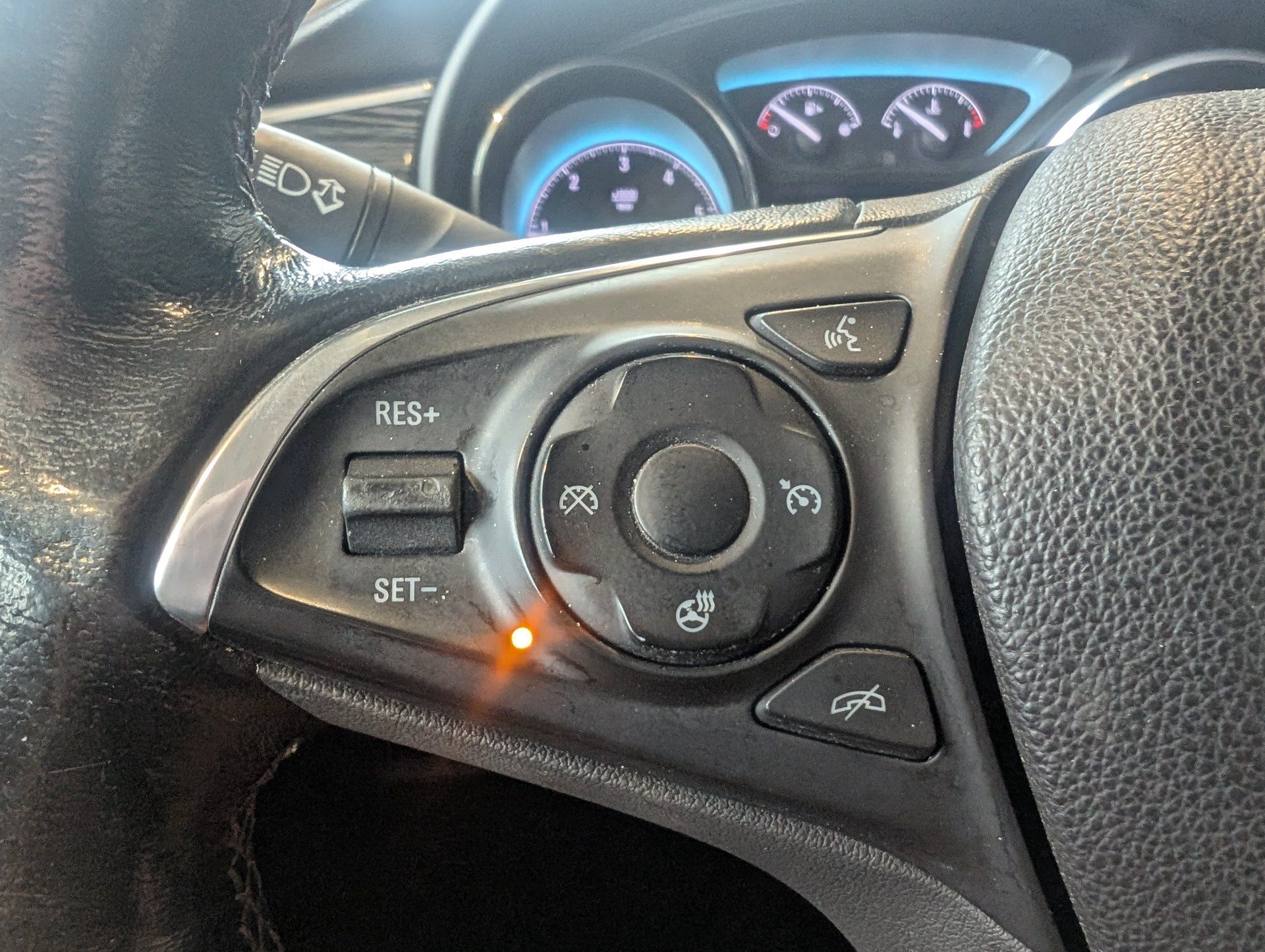 Buick Envision 2017 - Thumbnail 18