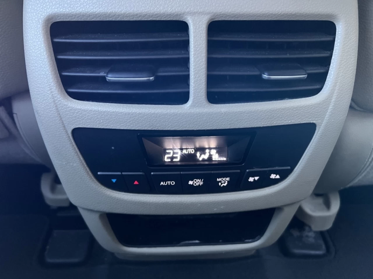 2014 Acura MDX Ensemble Navigation VGA Main Image
