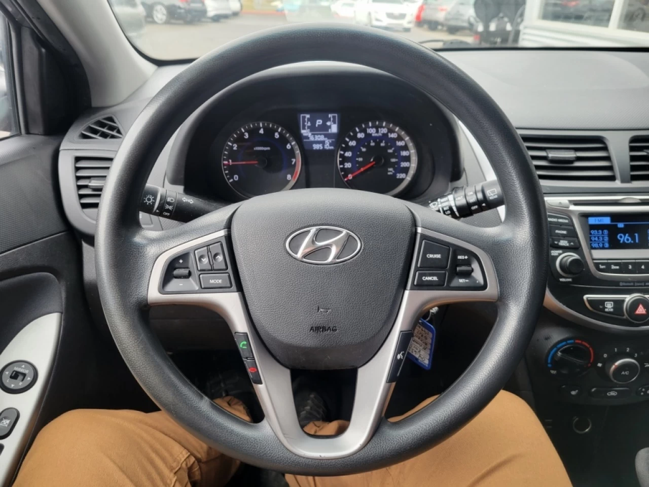 2015 Hyundai Accent GL*A/C*BAS KILO* Image principale