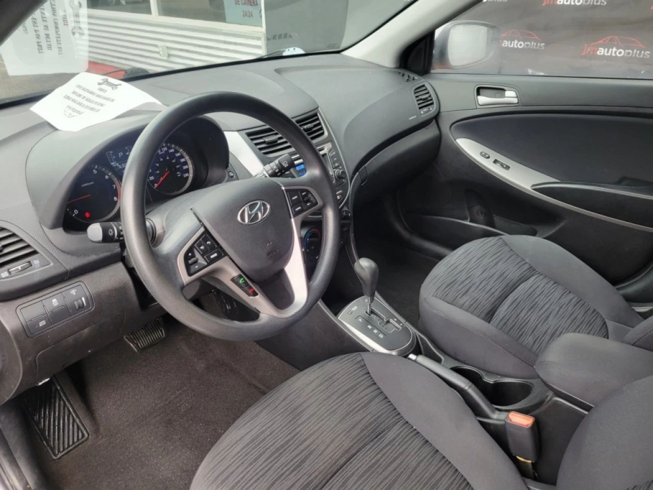 2015 Hyundai Accent GL*A/C*BAS KILO* Image principale